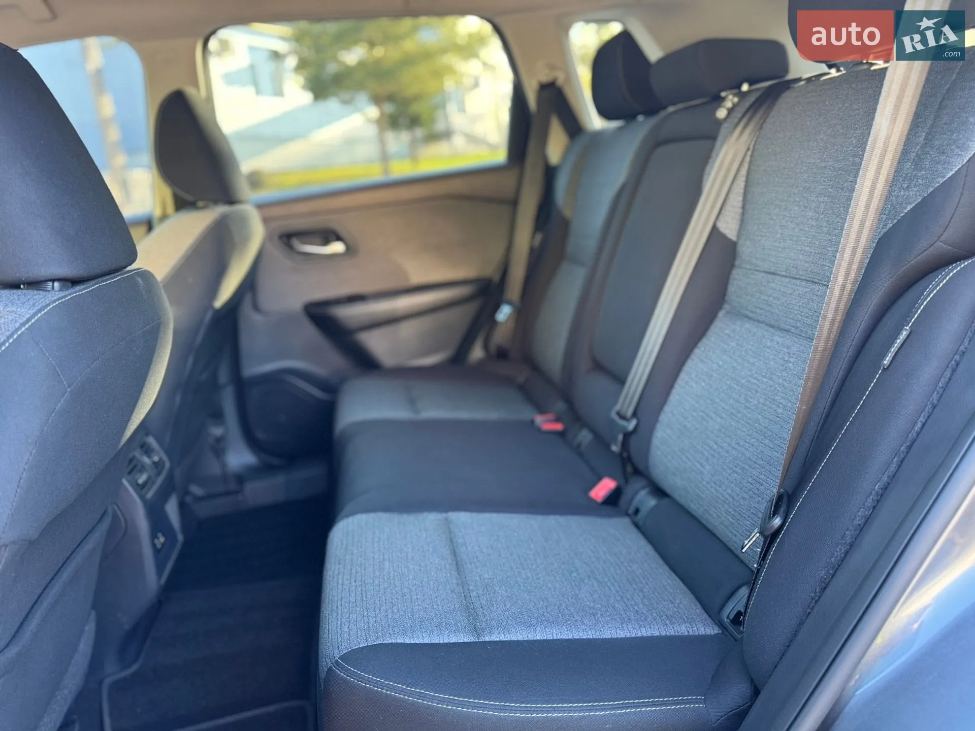 2021 Nissan Rogue - мініатюра 41