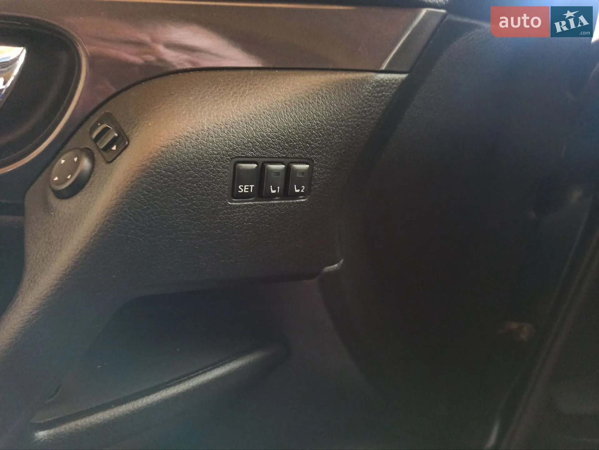 2018 Nissan Rogue - мініатюра 23