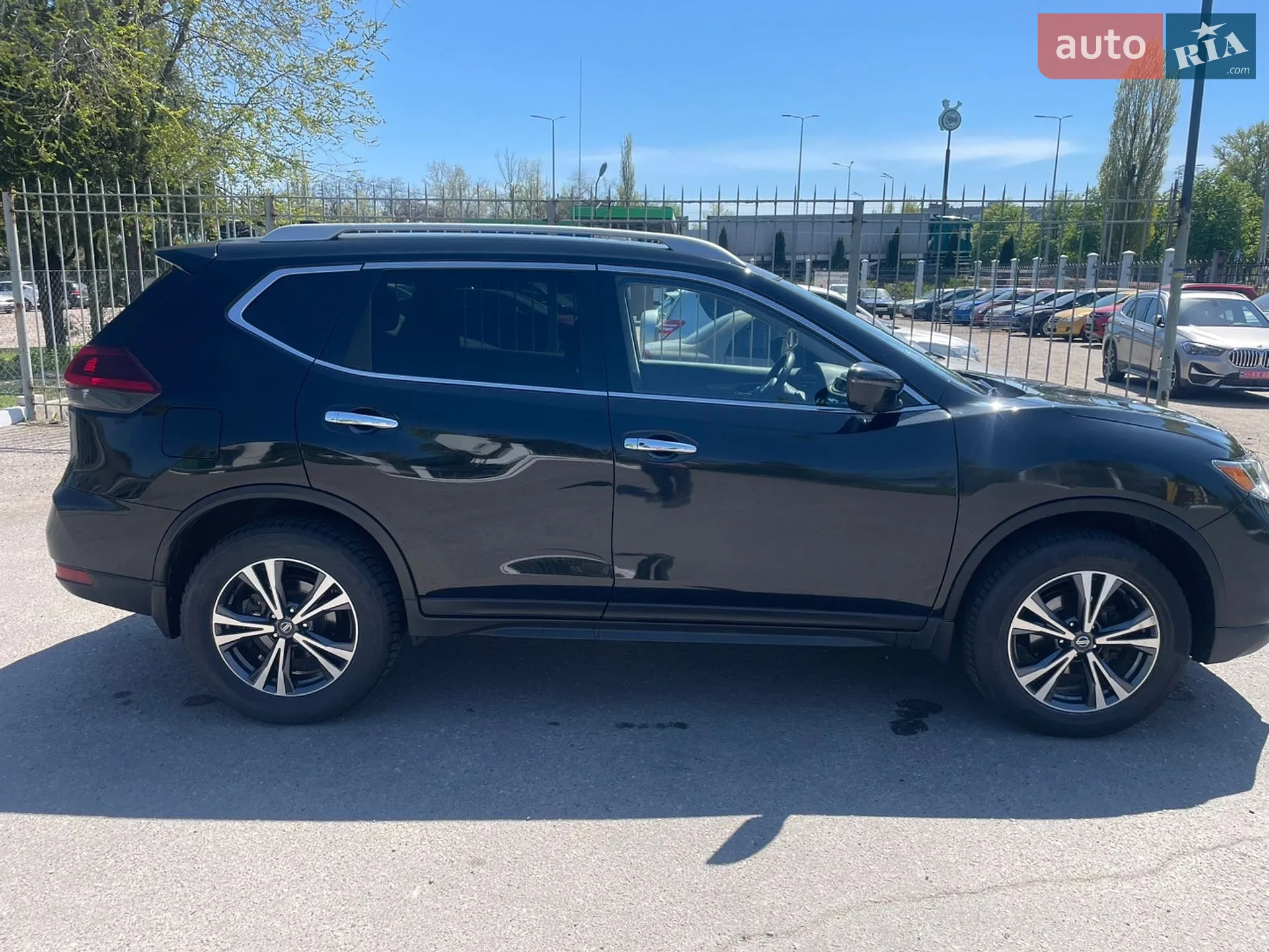 2019 Nissan Rogue - мініатюра 4