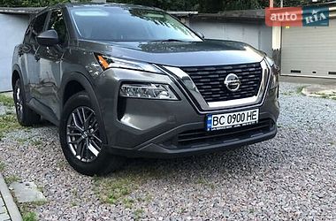 Внедорожник / Кроссовер Nissan Rogue 2021 в Львове