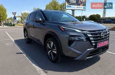 Внедорожник / Кроссовер Nissan Rogue 2024 в Киеве