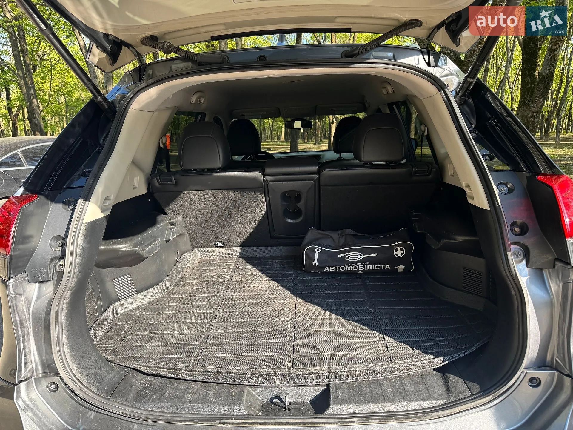 2018 Nissan Rogue - мініатюра 12