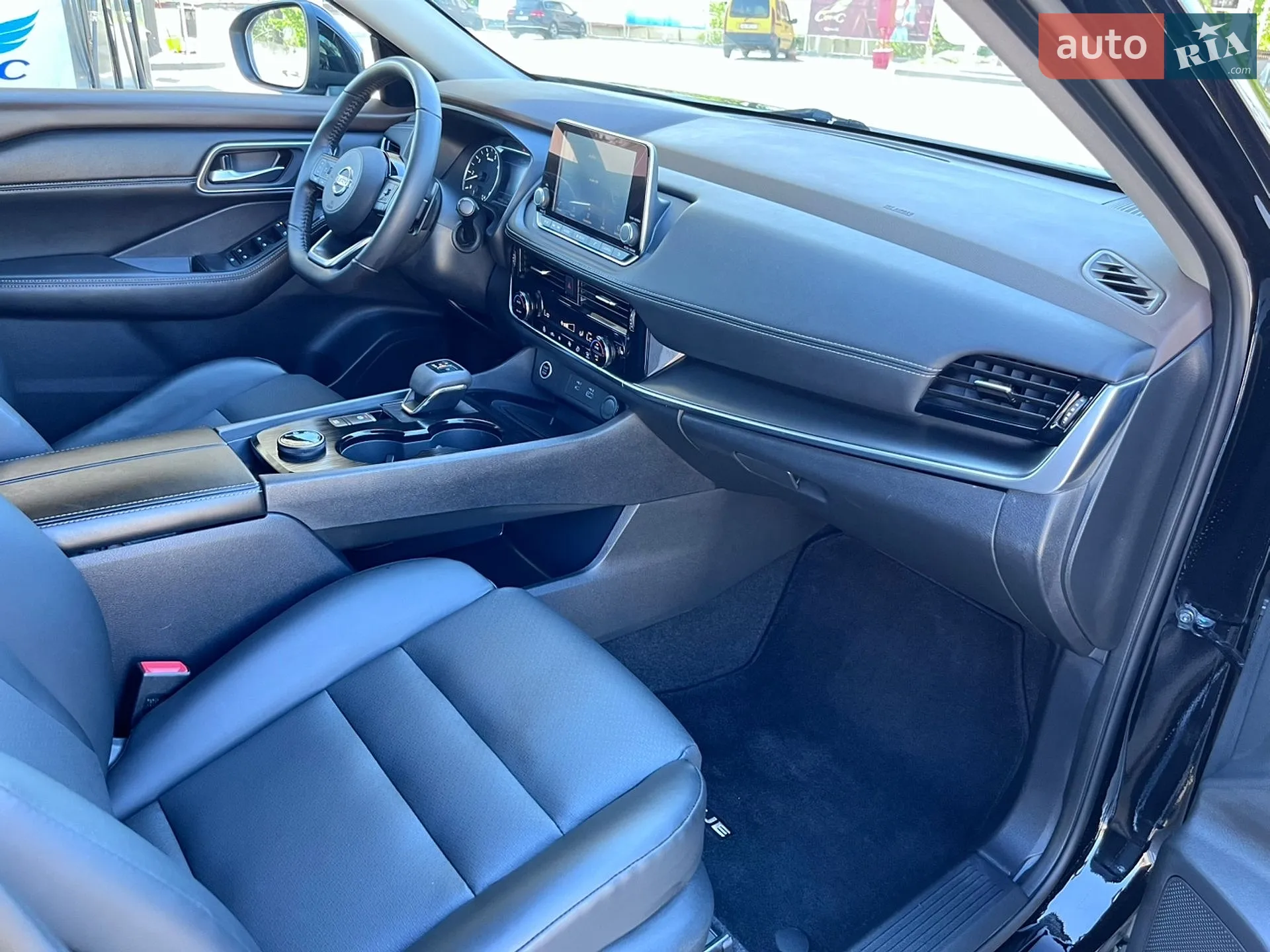 2021 Nissan Rogue - мініатюра 18