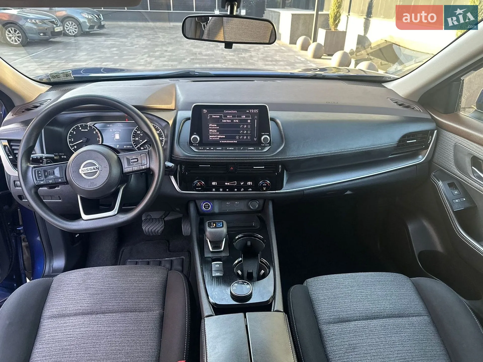 2021 Nissan Rogue - мініатюра 18