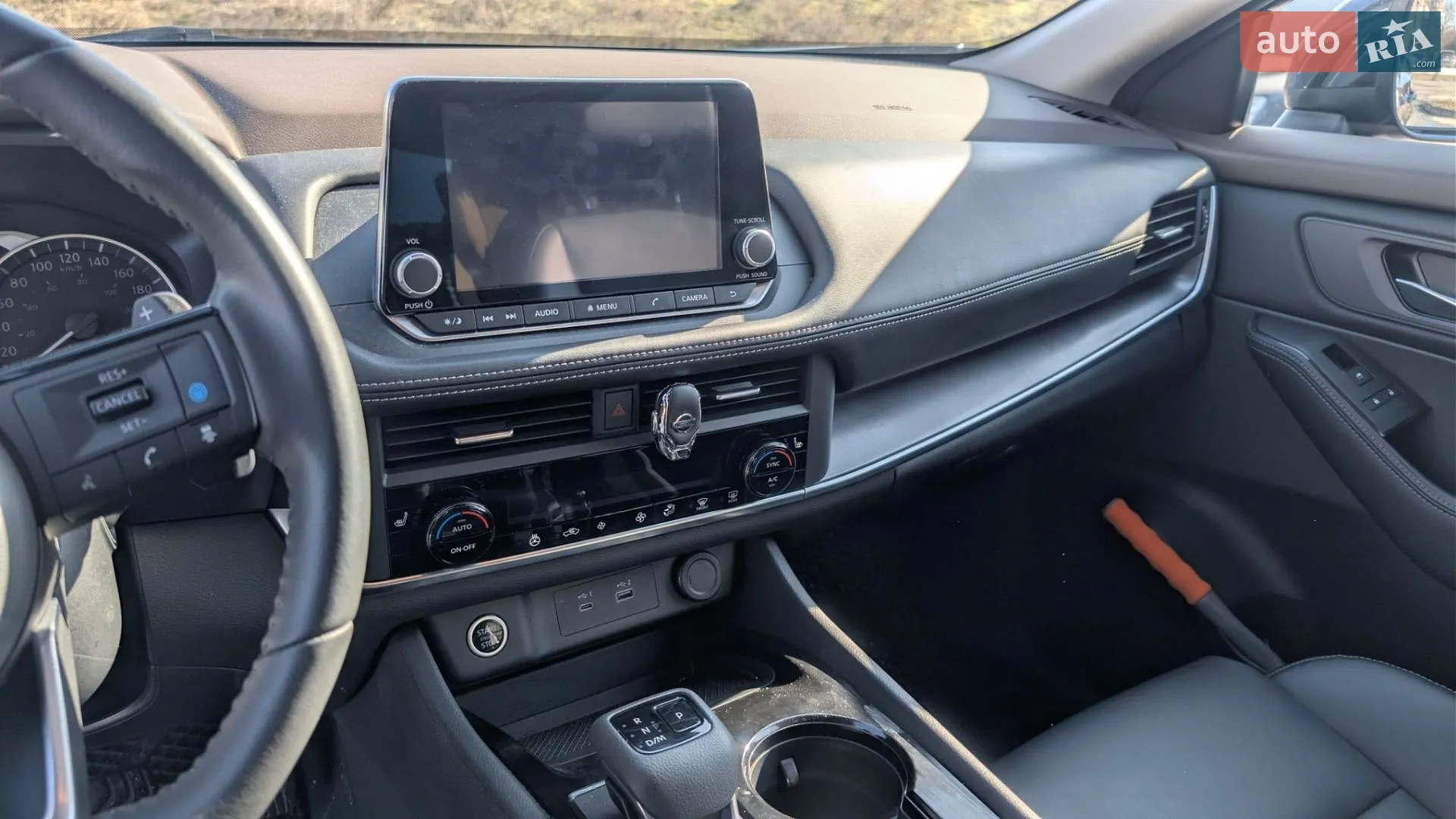 2023 Nissan Rogue - мініатюра 4