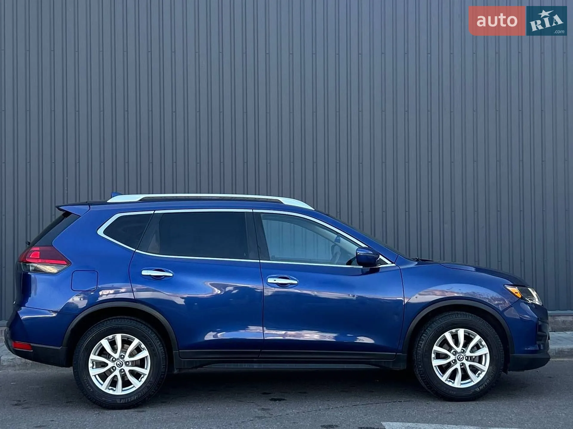 2018 Nissan Rogue - мініатюра 2