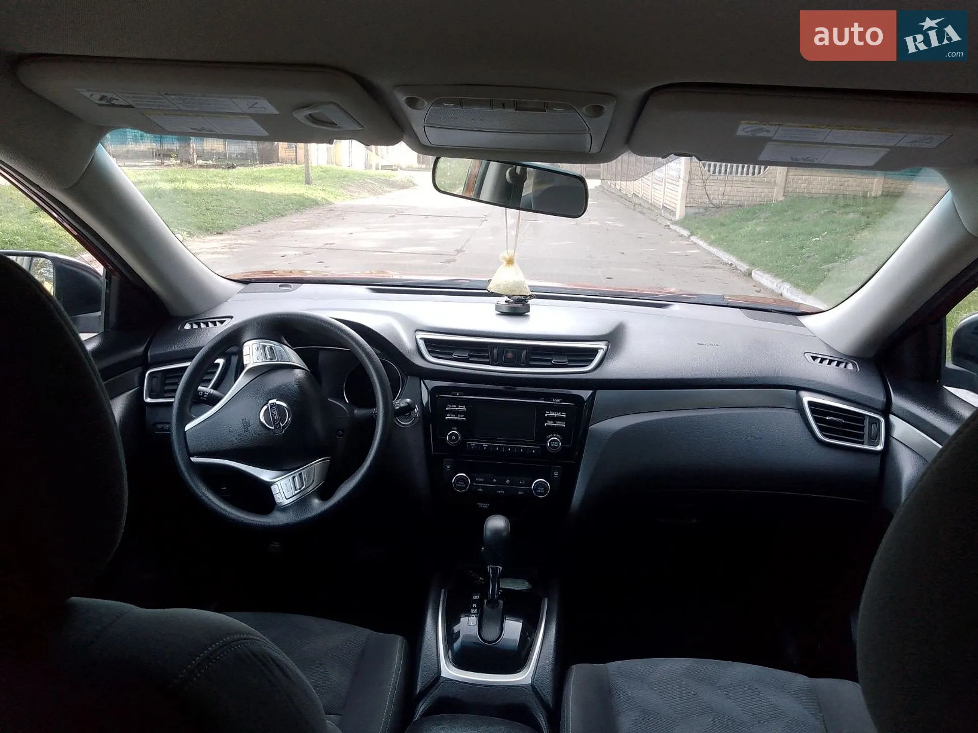 2016 Nissan Rogue - мініатюра 14