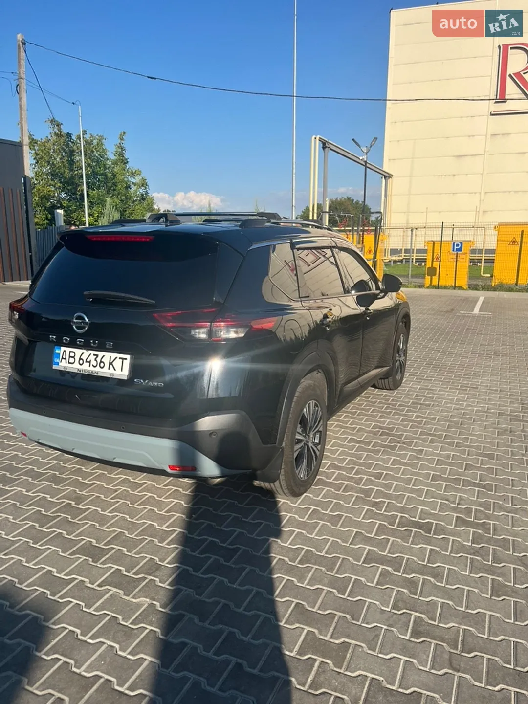 2021 Nissan Rogue - мініатюра 3