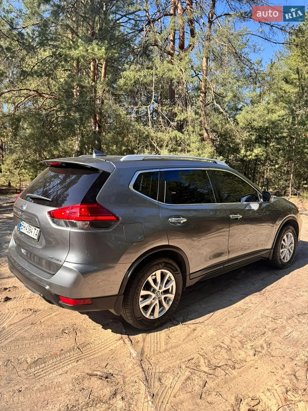2017 Nissan Rogue - мініатюра 4