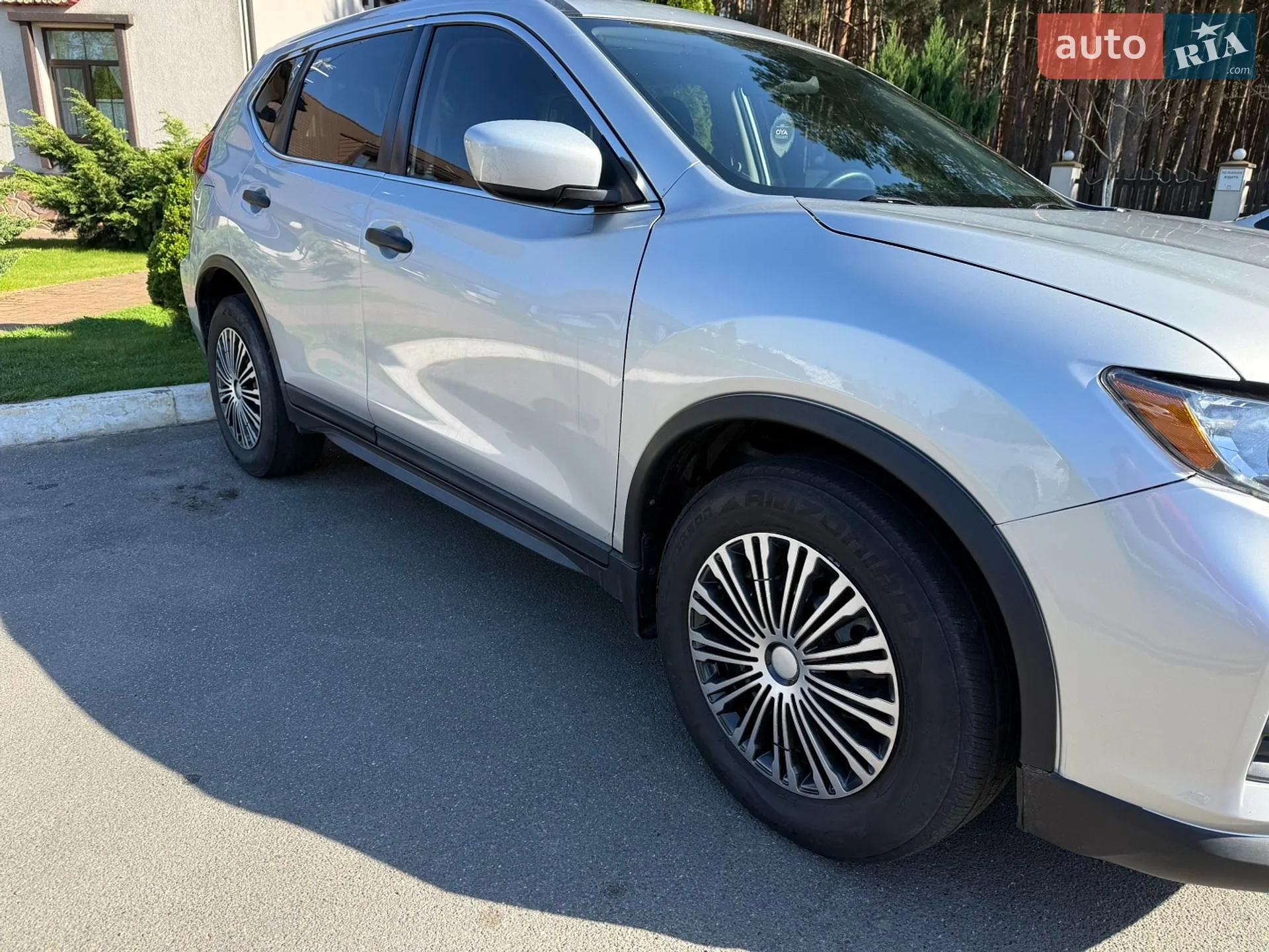 2019 Nissan Rogue - мініатюра 5