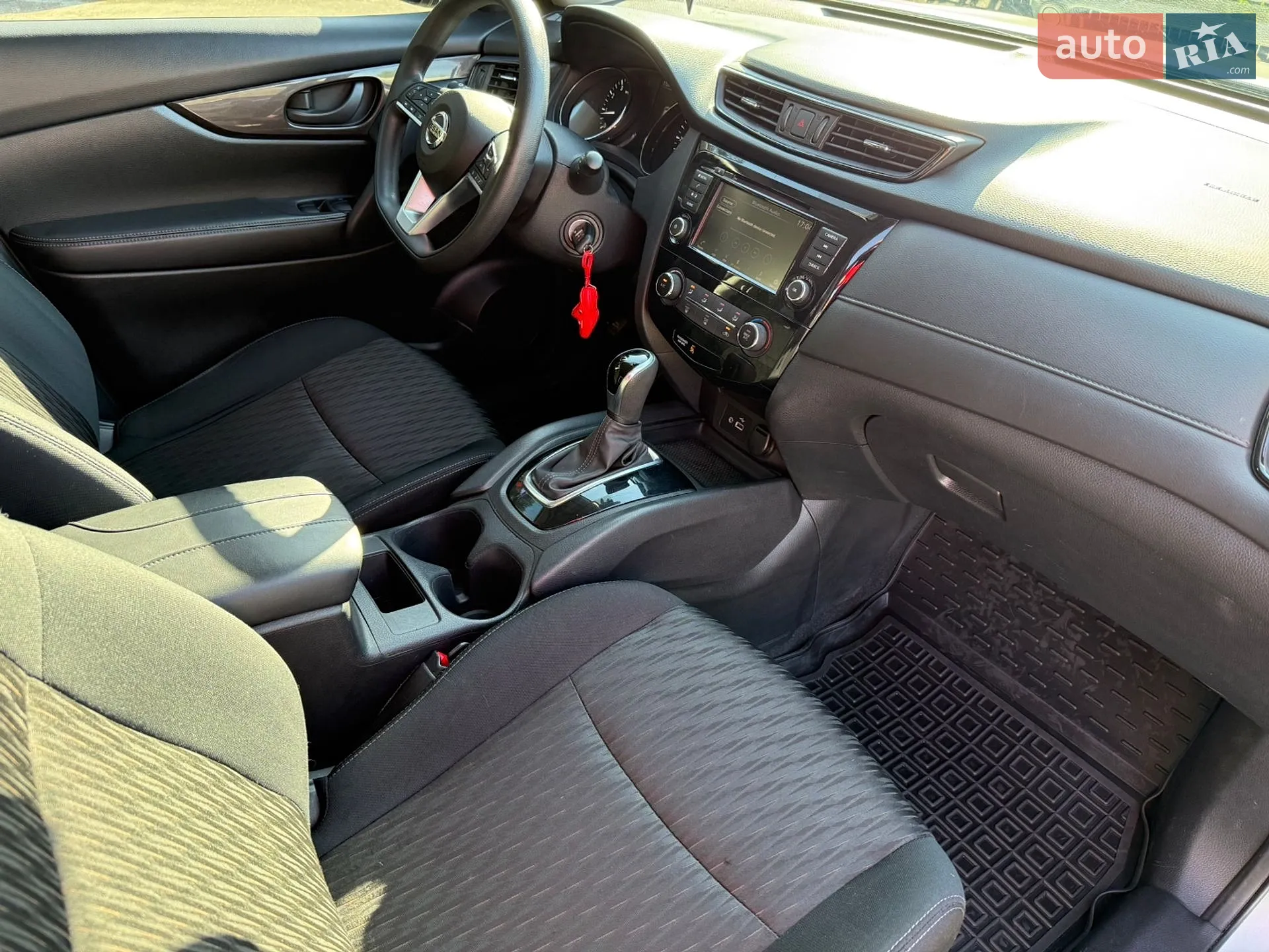 2019 Nissan Rogue - мініатюра 27