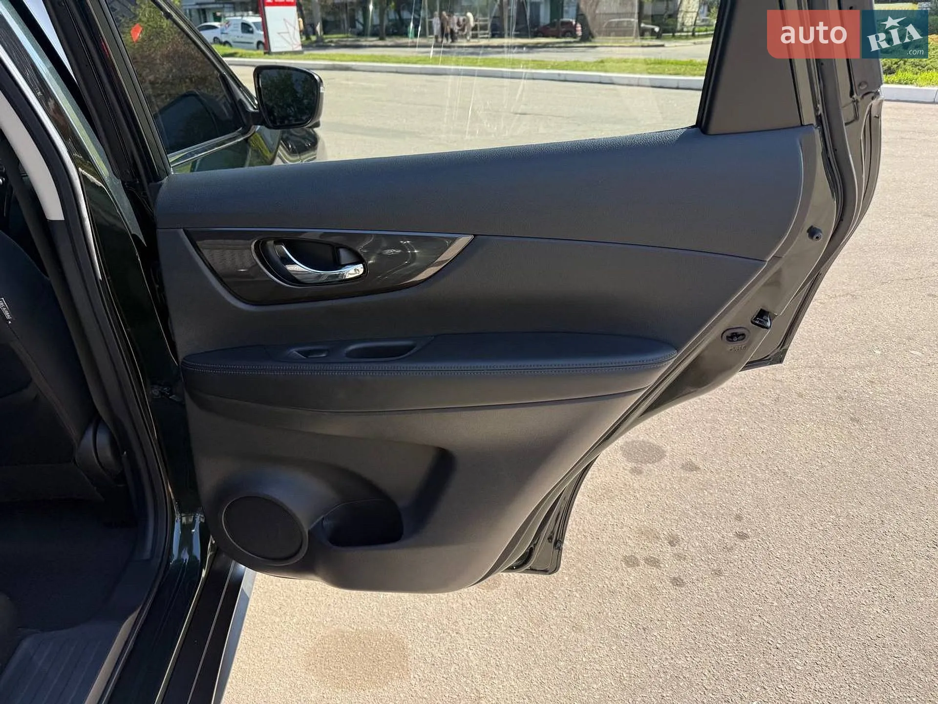 2019 Nissan Rogue - мініатюра 12
