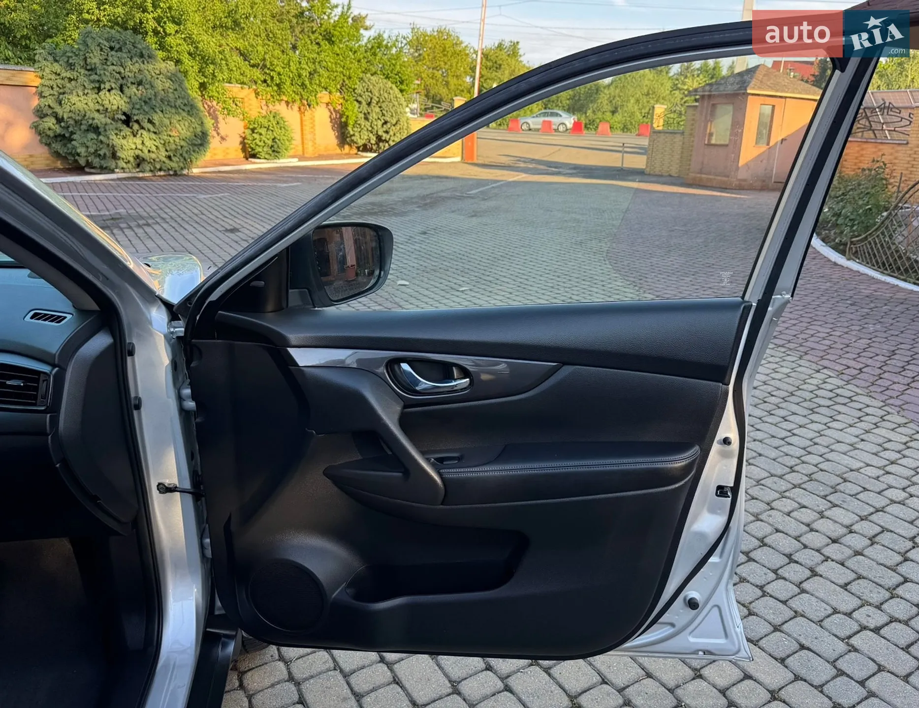 2019 Nissan Rogue - мініатюра 43