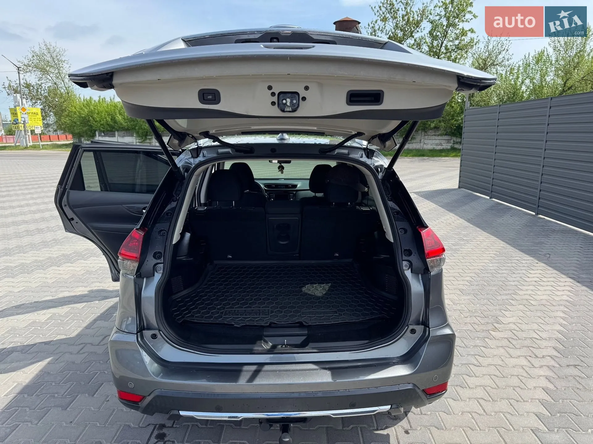 2019 Nissan Rogue - мініатюра 12