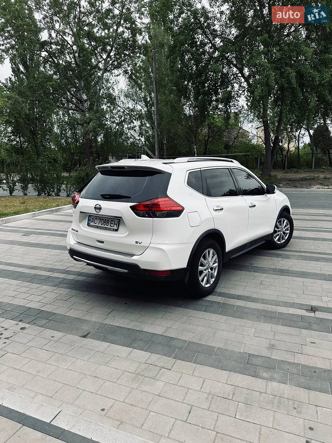 2017 Nissan Rogue - мініатюра 6