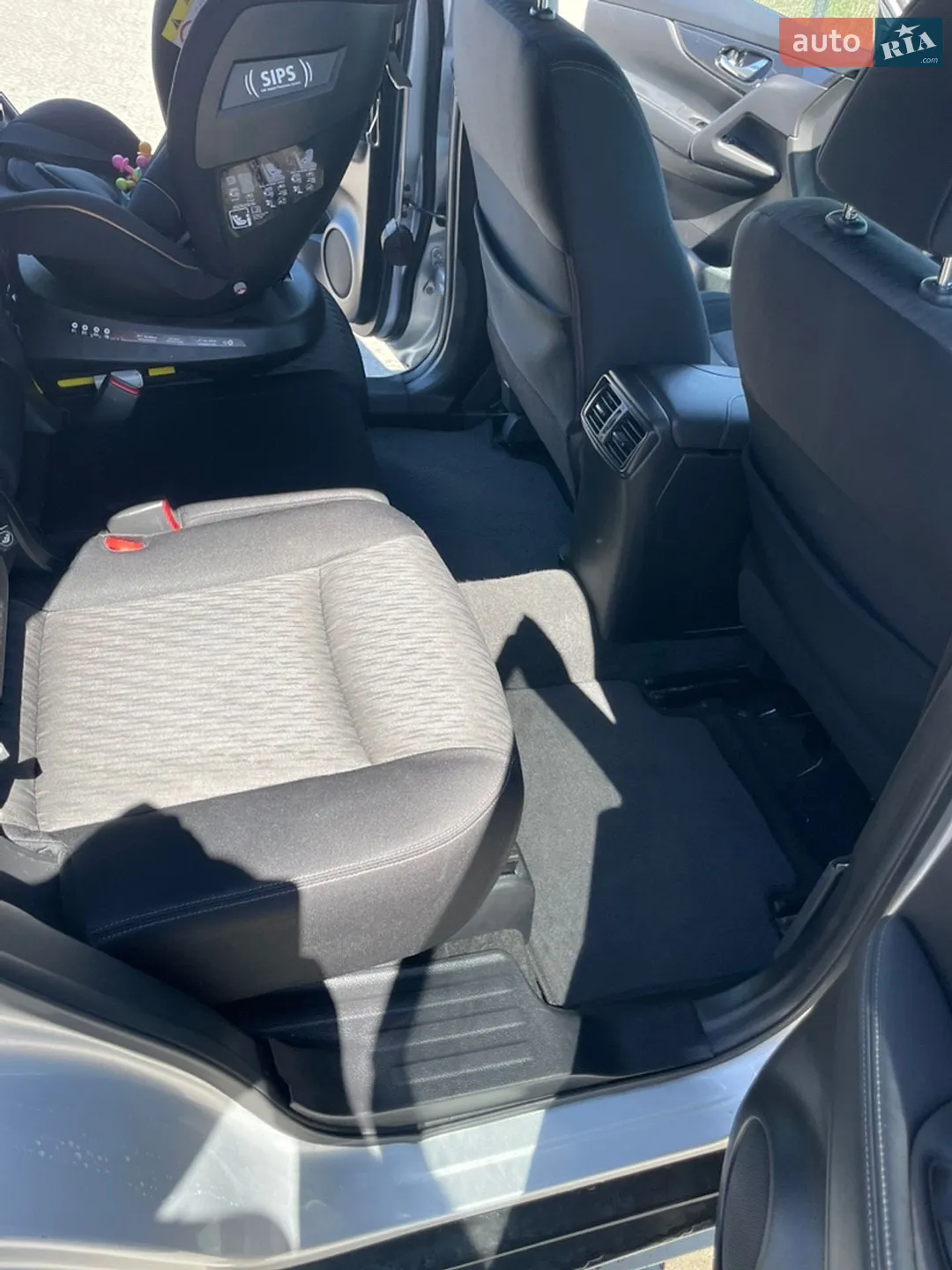 2016 Nissan Rogue - мініатюра 10