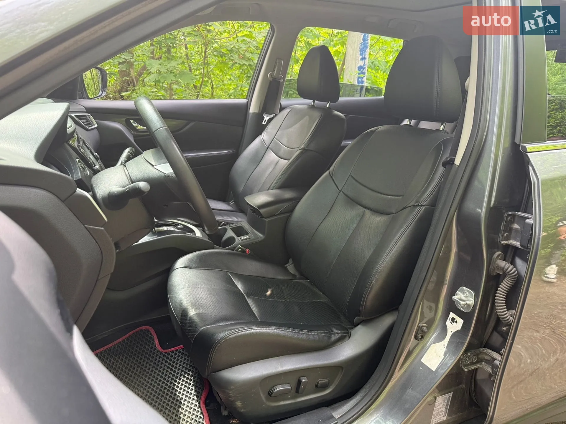 2015 Nissan Rogue - фото 1