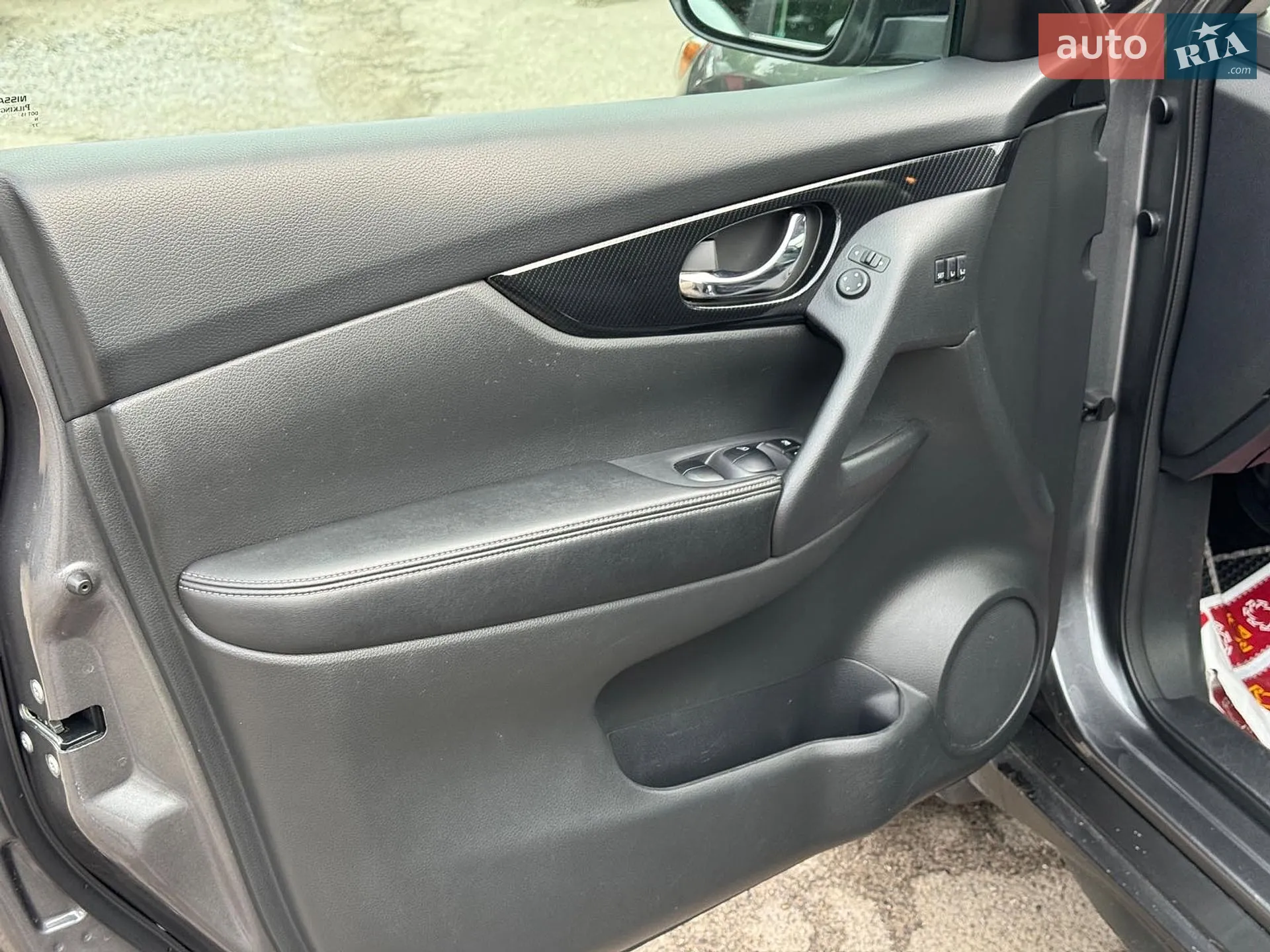 2018 Nissan Rogue - мініатюра 14