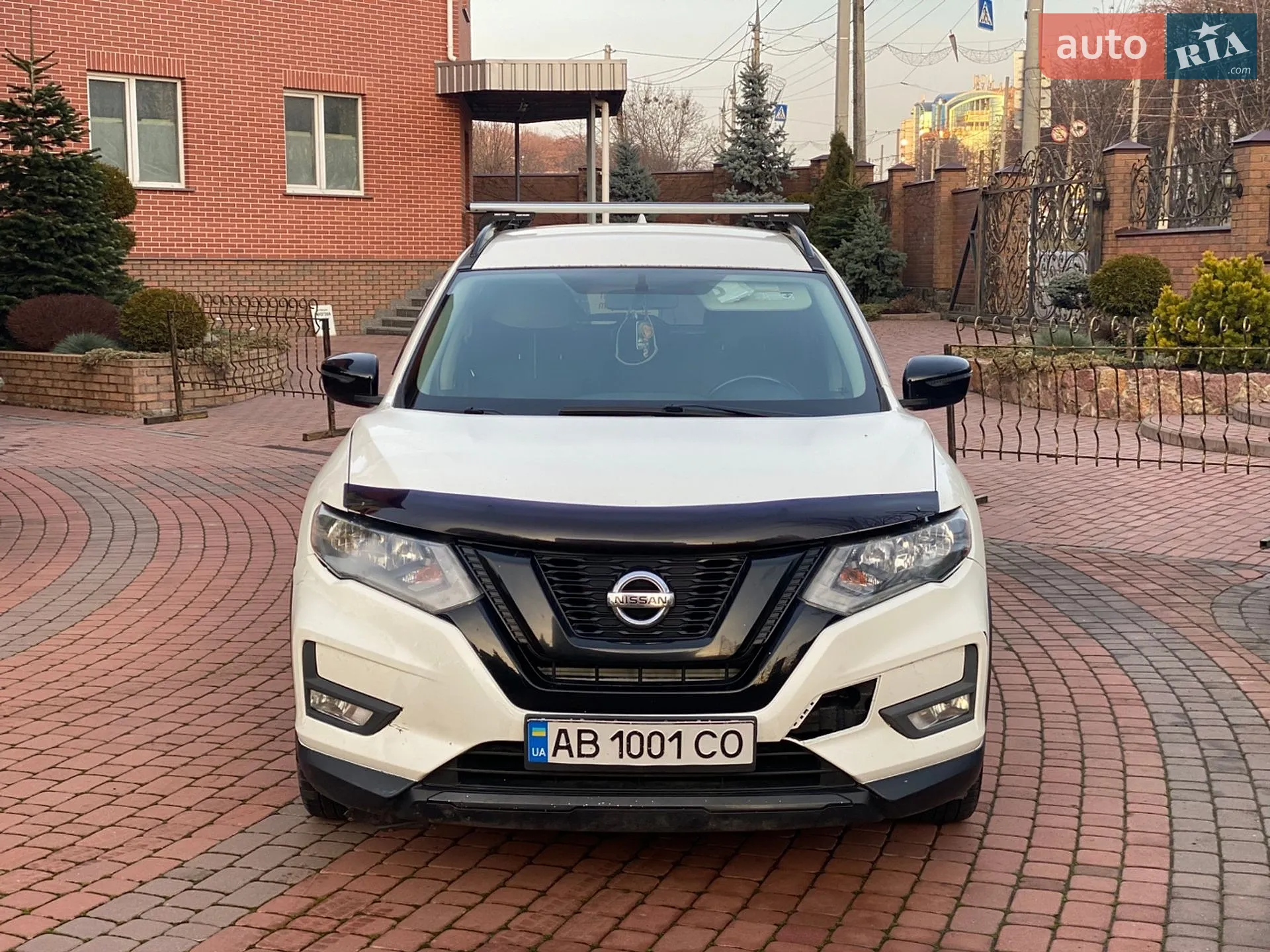2016 Nissan Rogue - мініатюра 2