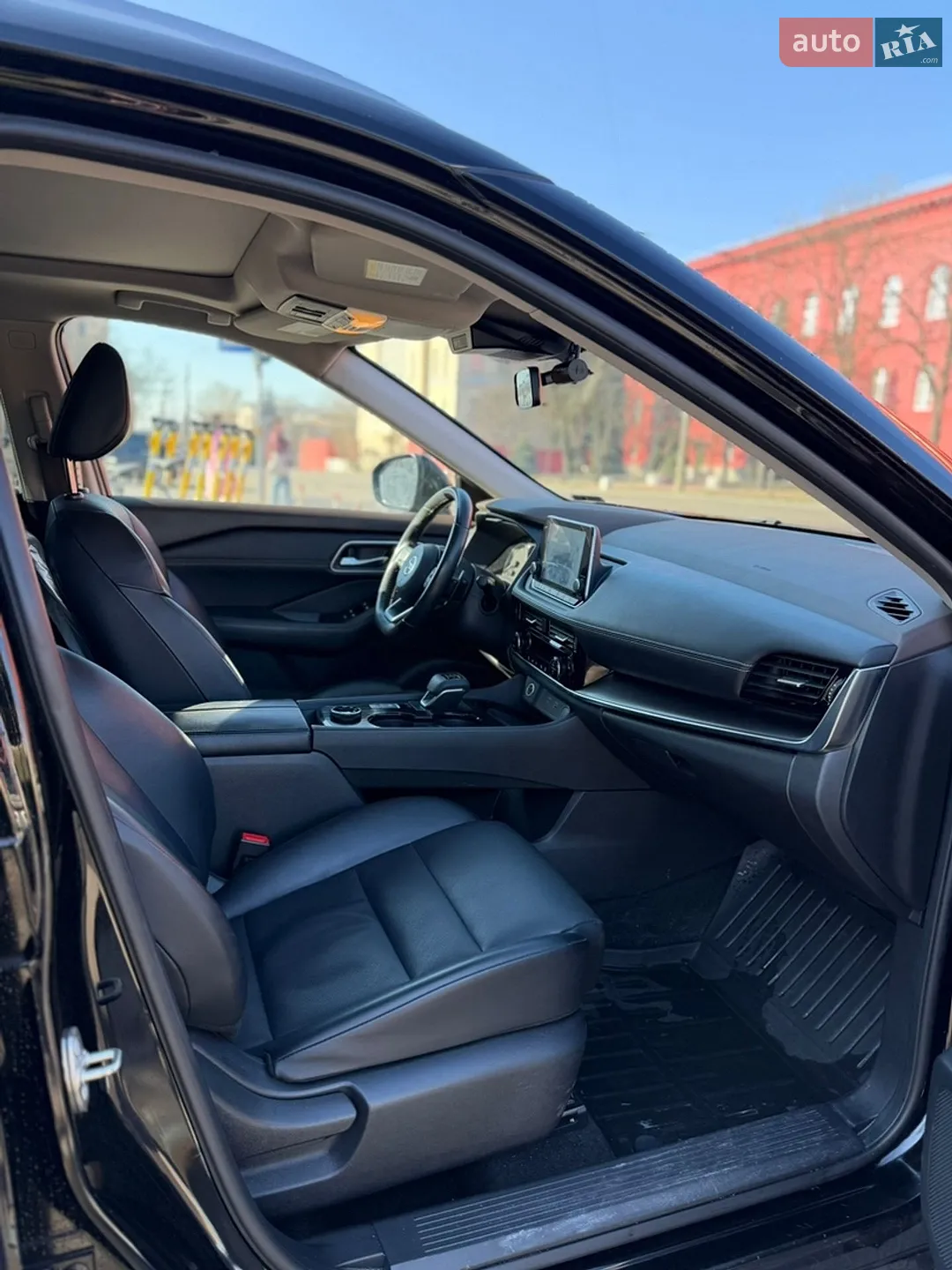 2021 Nissan Rogue - мініатюра 8
