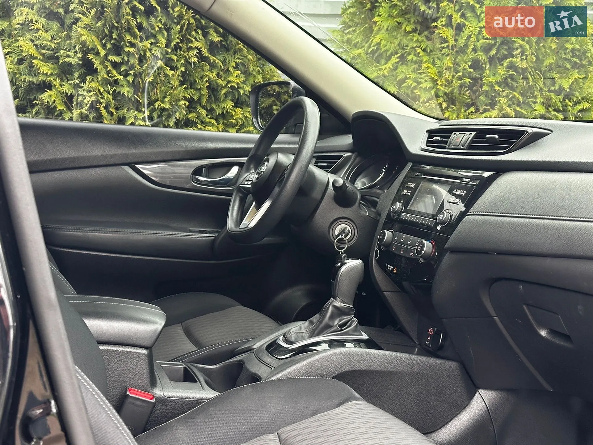 2017 Nissan Rogue - мініатюра 27