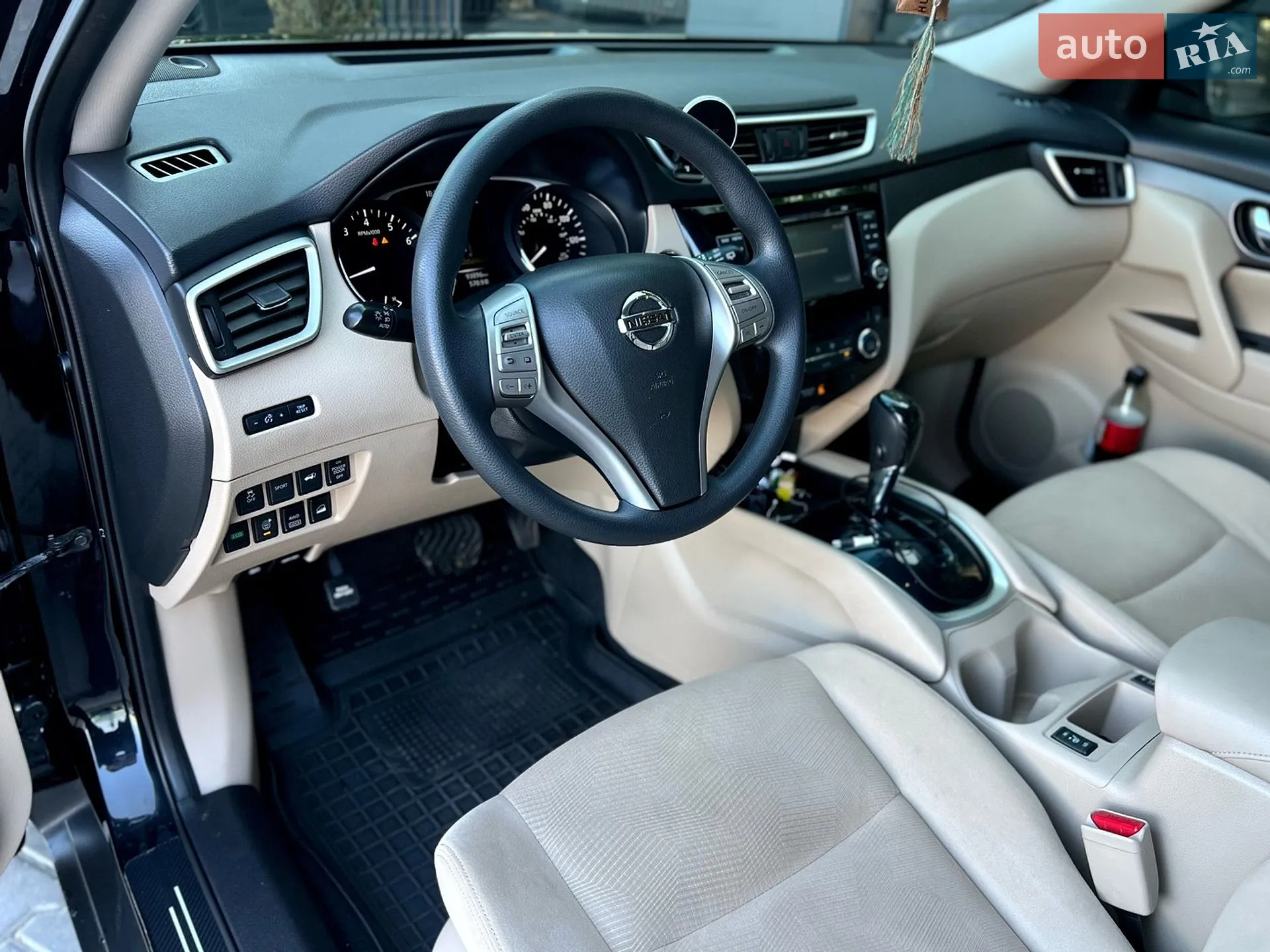 2016 Nissan Rogue - мініатюра 25