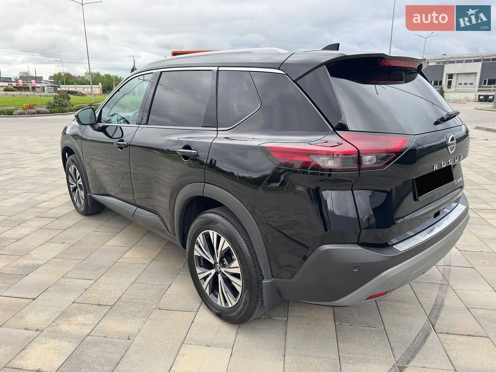 2021 Nissan Rogue - мініатюра 11