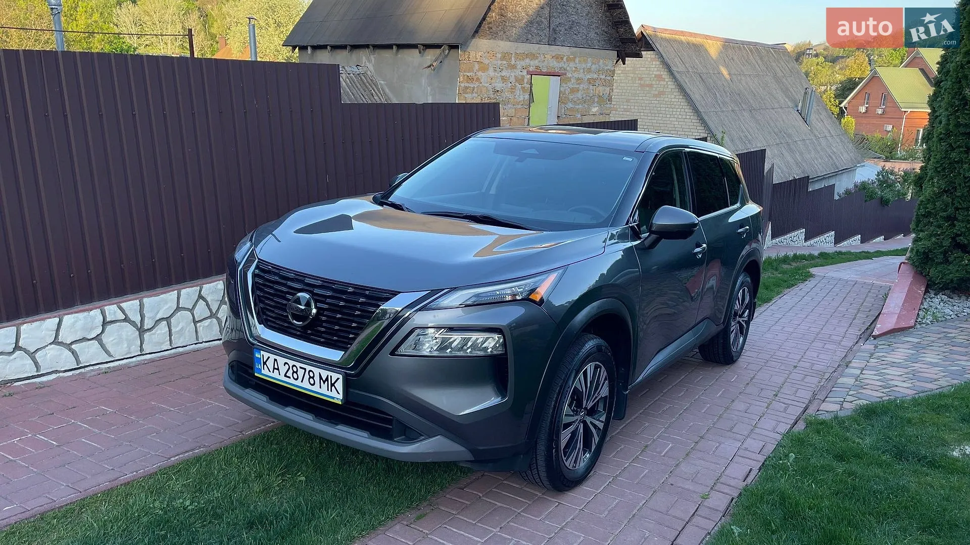 2021 Nissan Rogue - фото 1