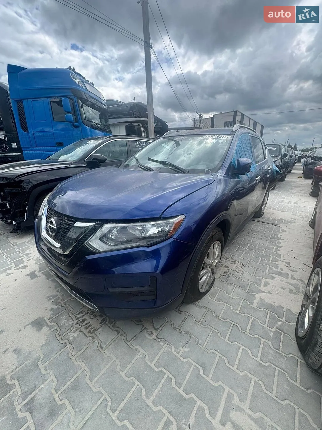 2017 Nissan Rogue - мініатюра 3