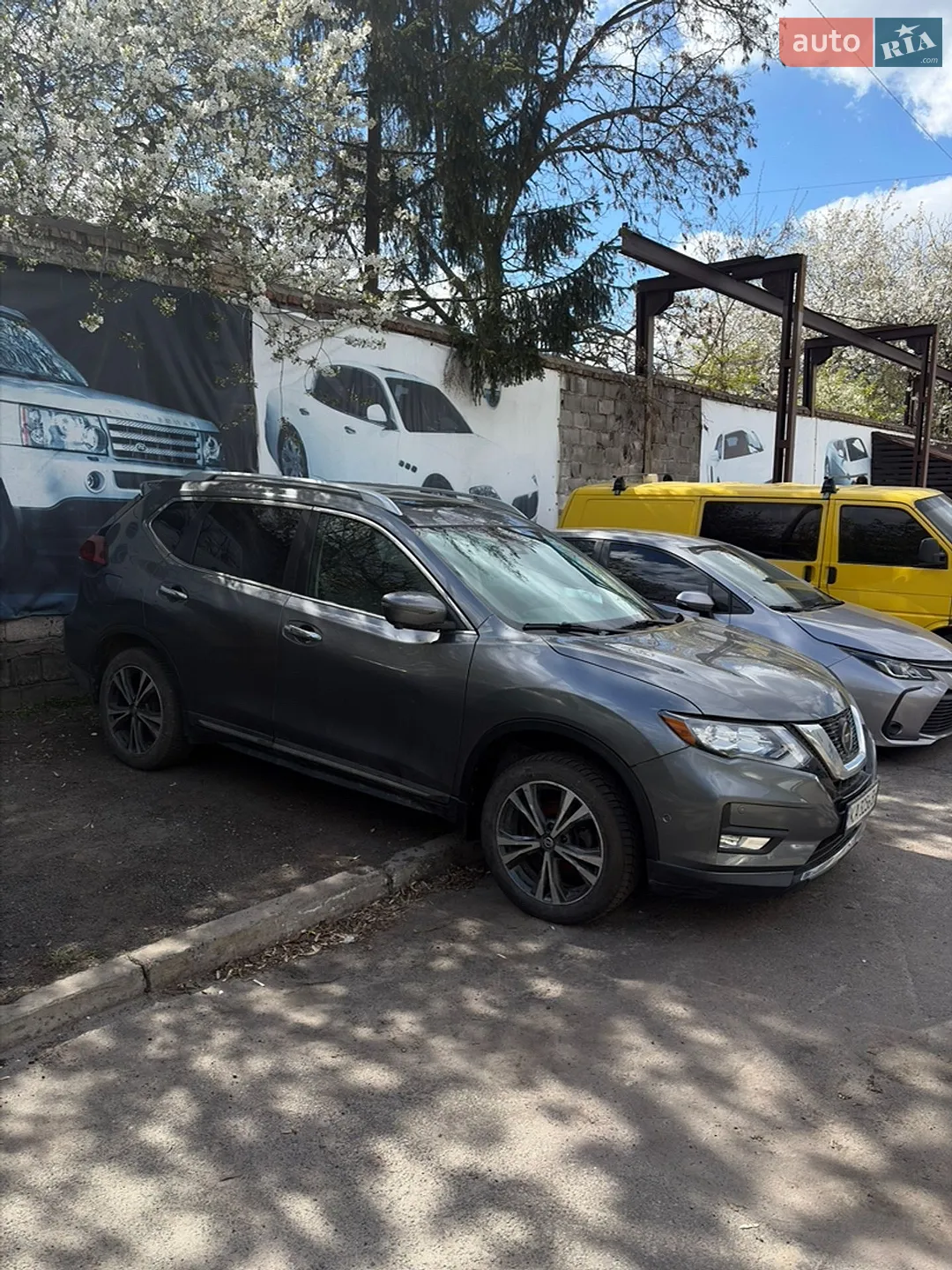 2017 Nissan Rogue - фото 1