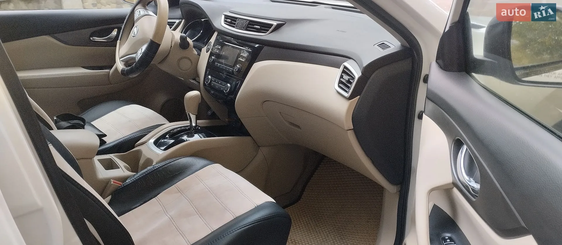 2014 Nissan Rogue - мініатюра 2