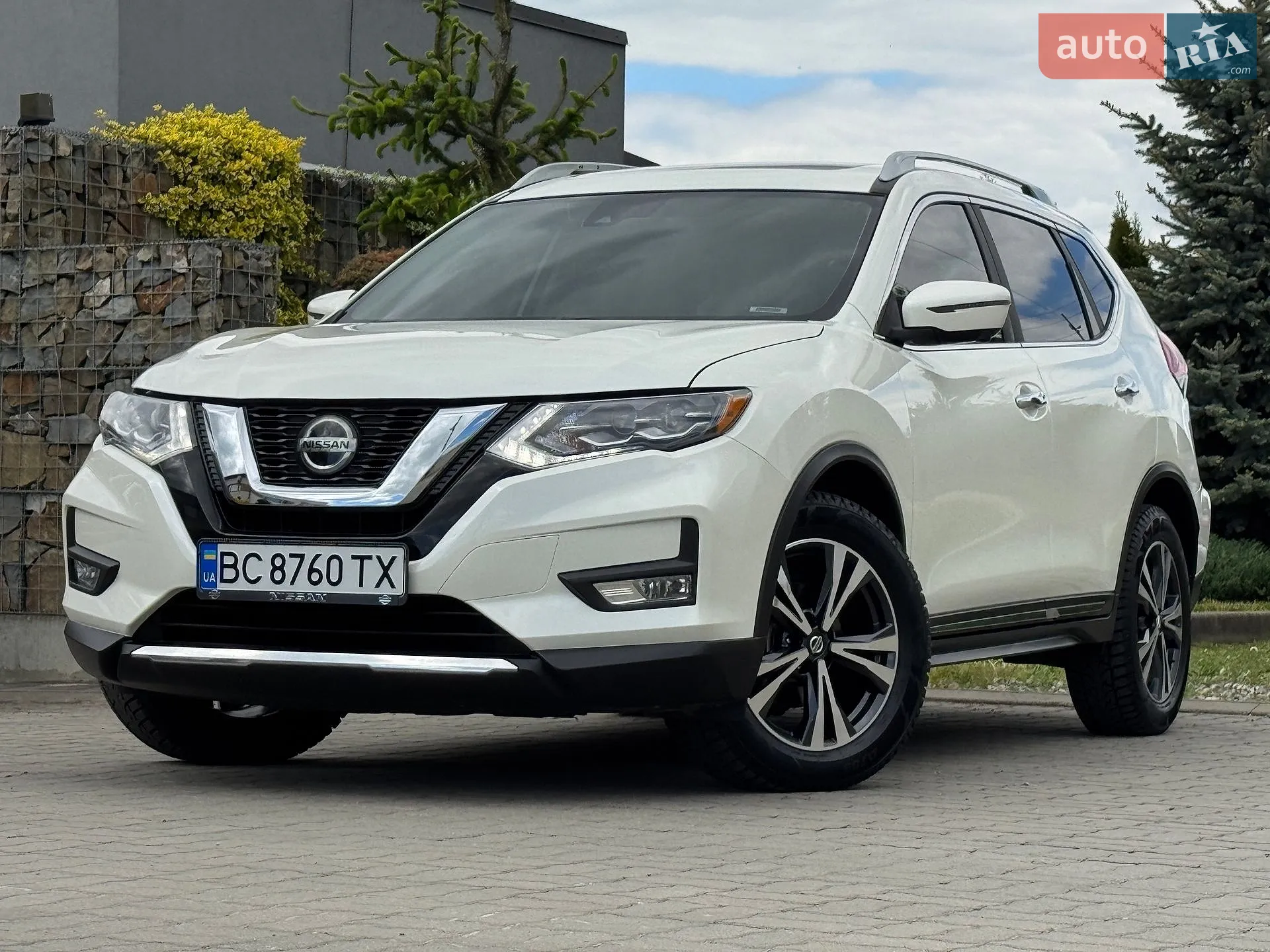 2017 Nissan Rogue - мініатюра 16
