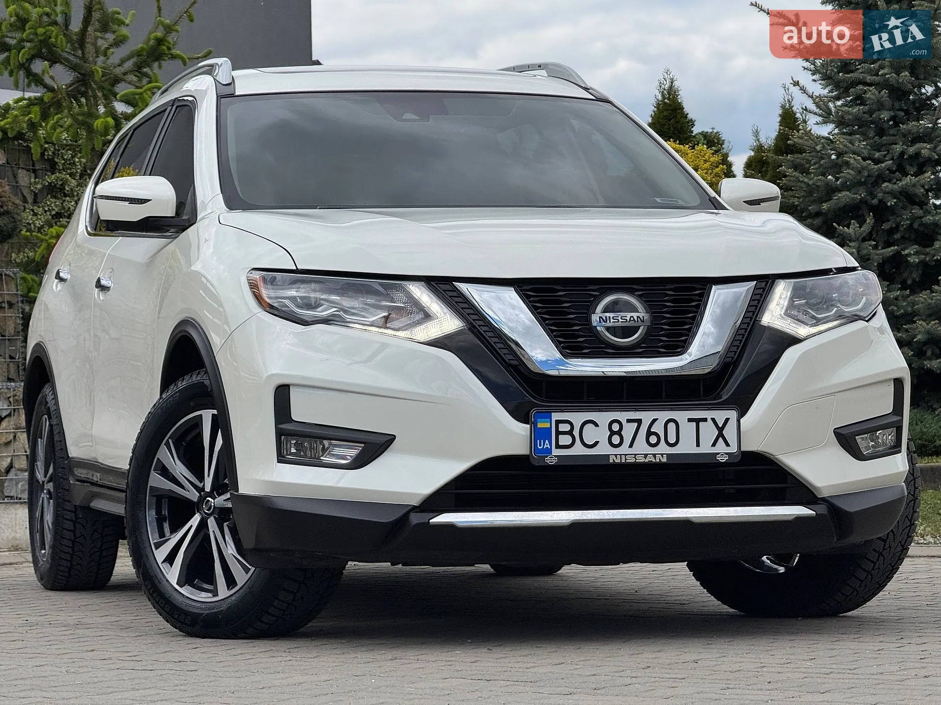 2017 Nissan Rogue - мініатюра 3