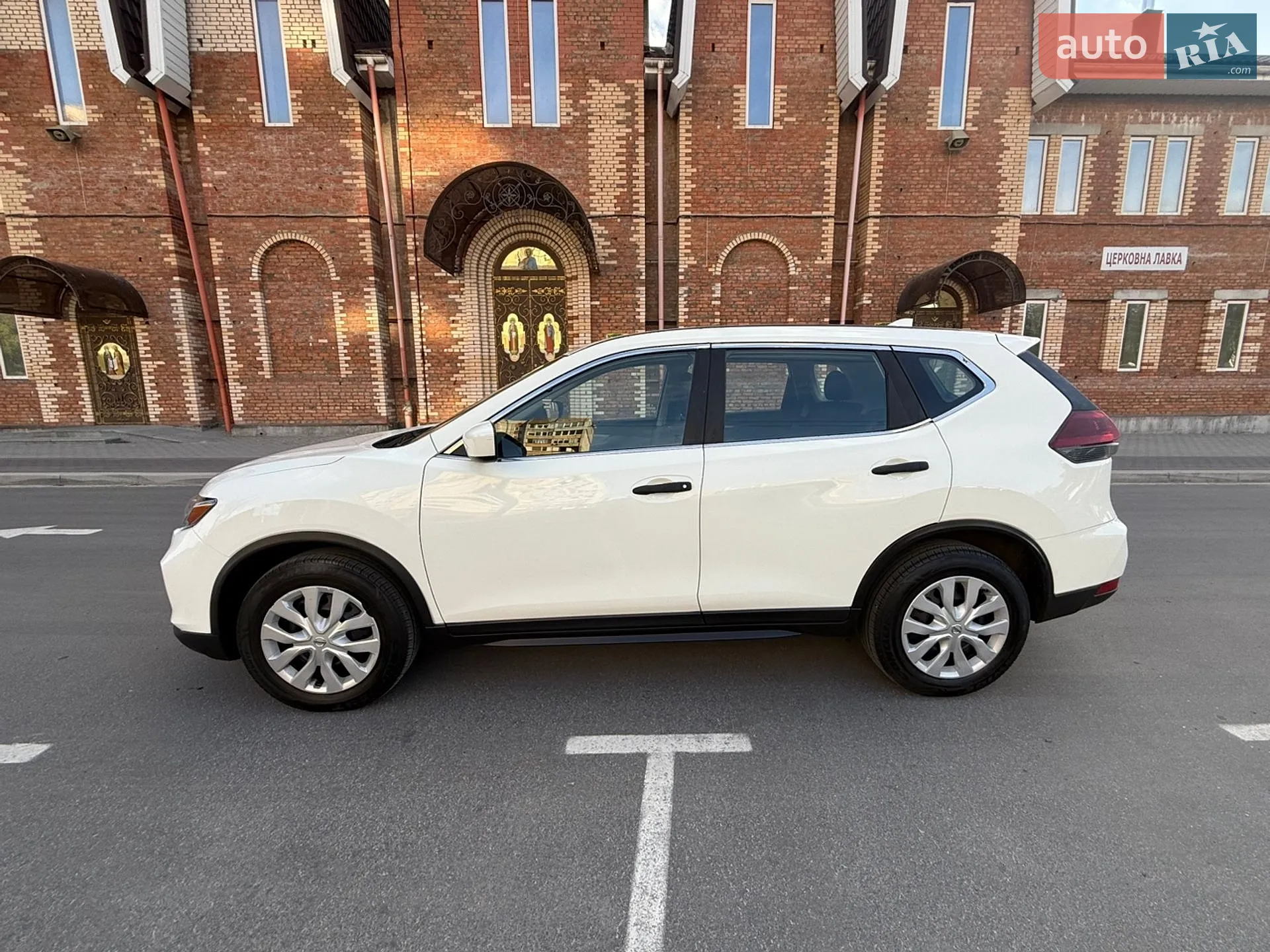 2019 Nissan Rogue - мініатюра 11