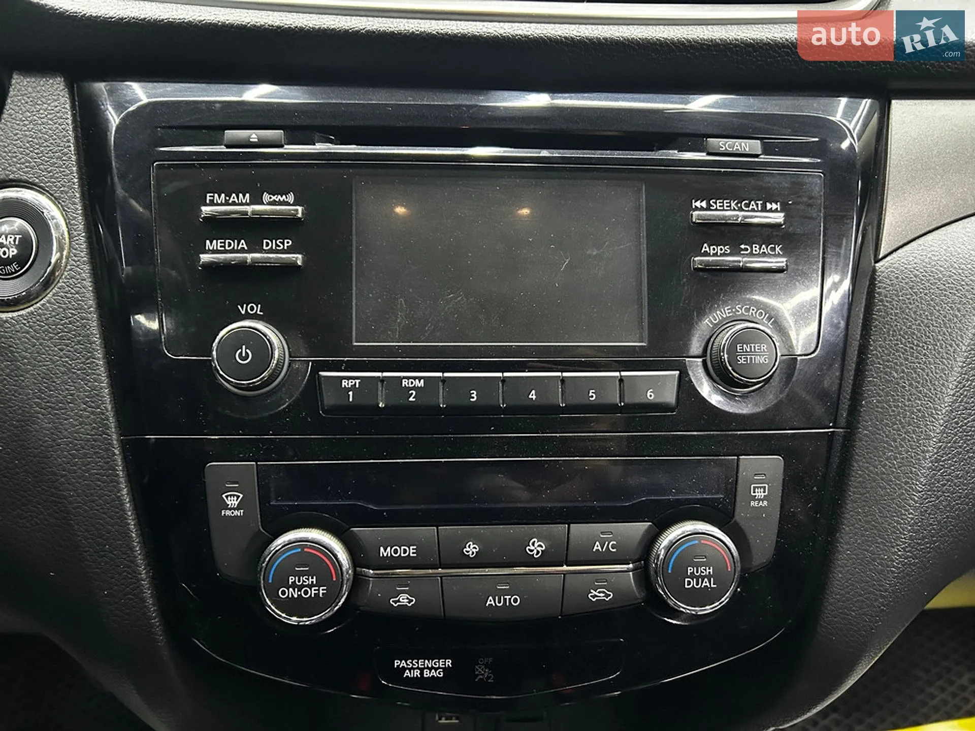 2016 Nissan Rogue - мініатюра 19