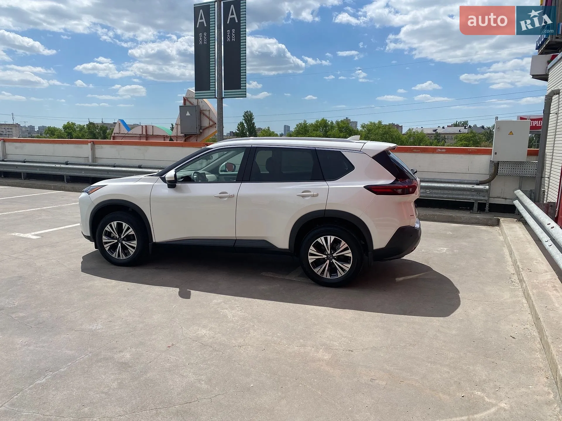 2023 Nissan Rogue - мініатюра 9