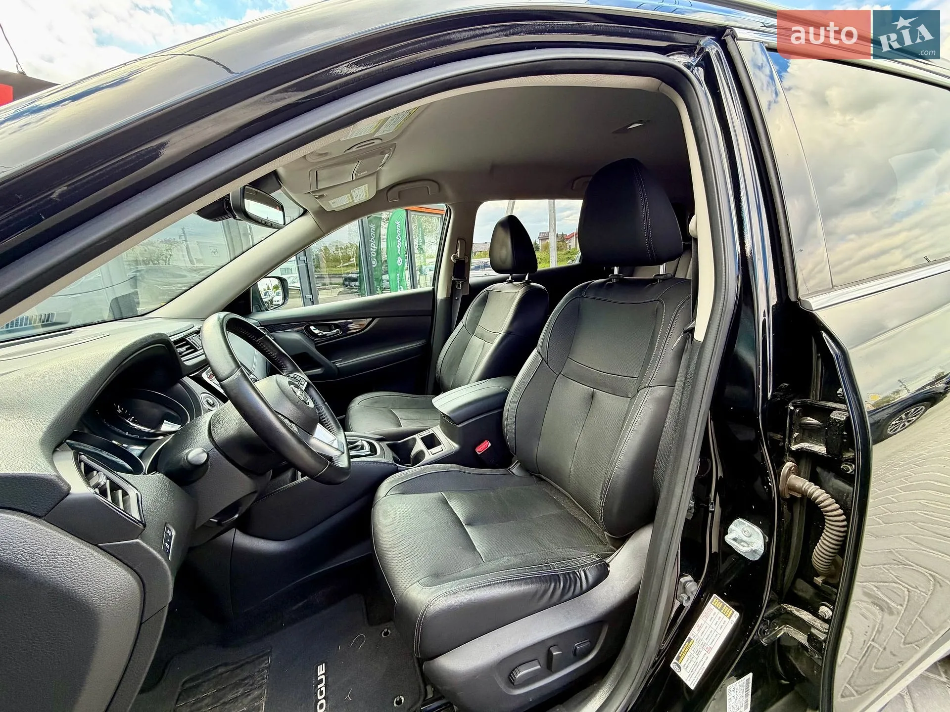 2017 Nissan Rogue - мініатюра 34
