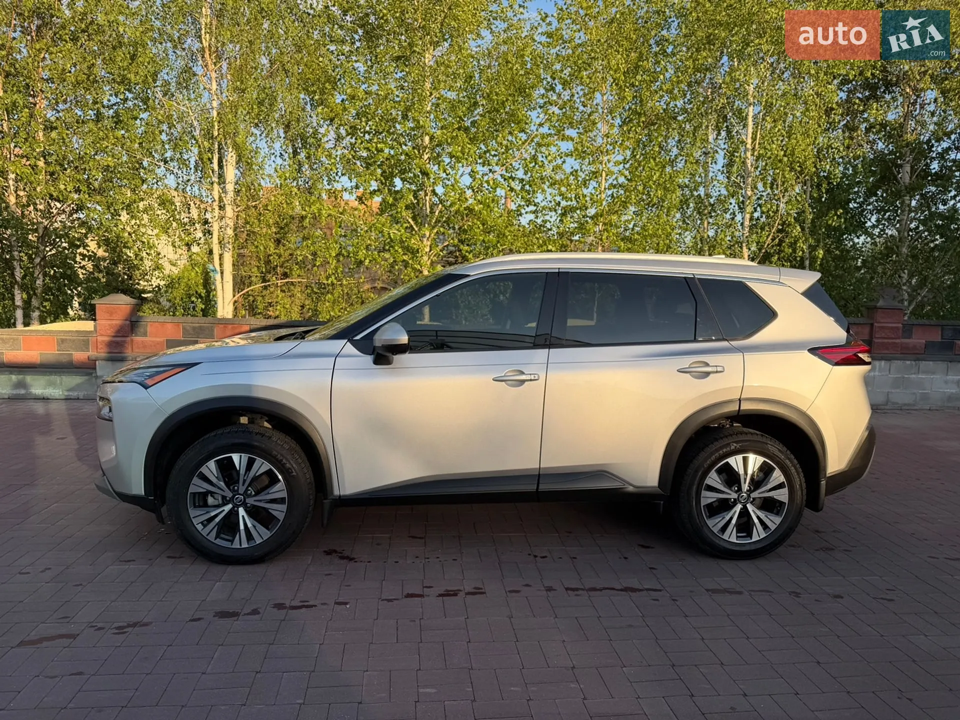 2020 Nissan Rogue - мініатюра 6