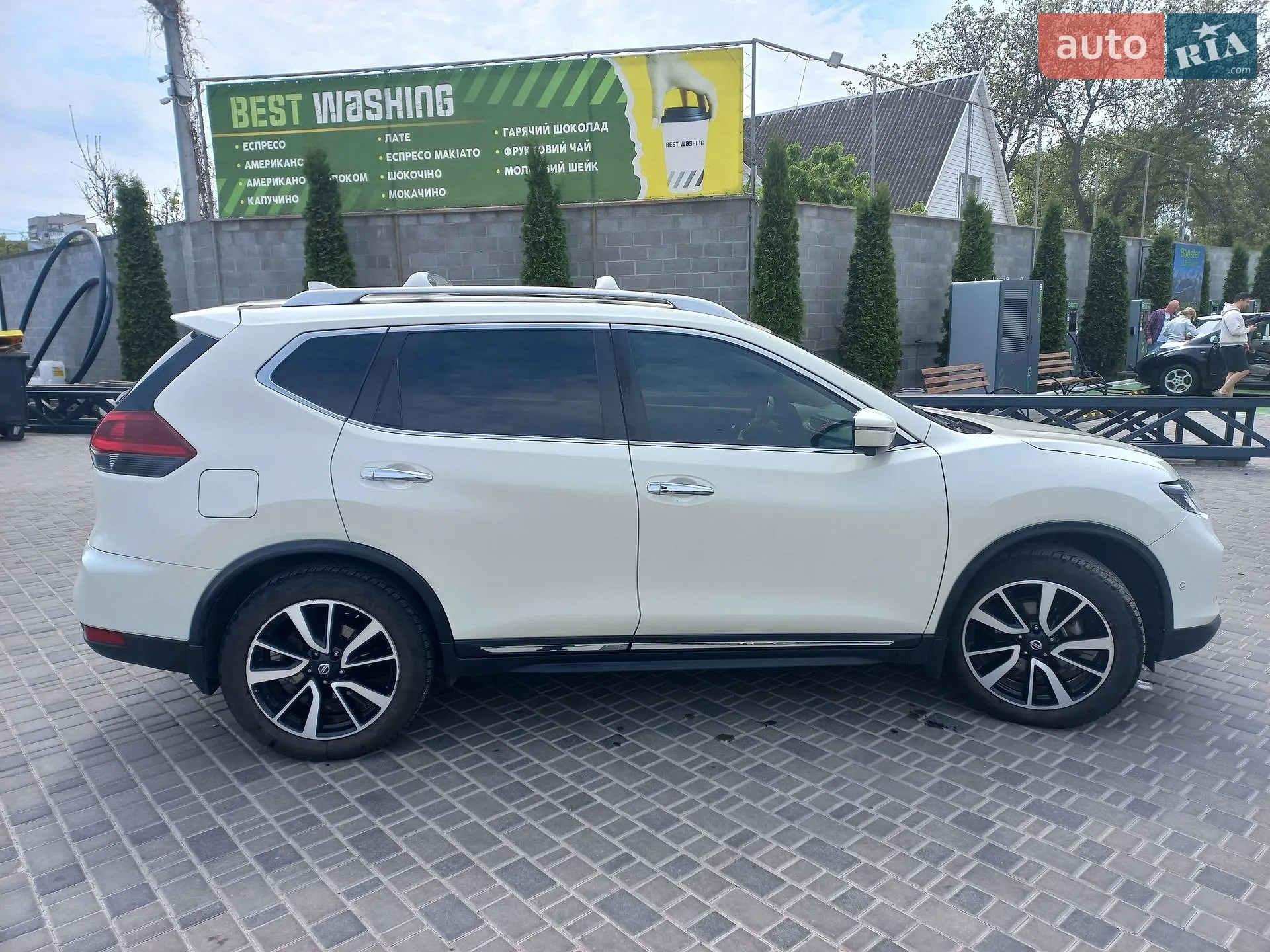 2018 Nissan Rogue - мініатюра 3
