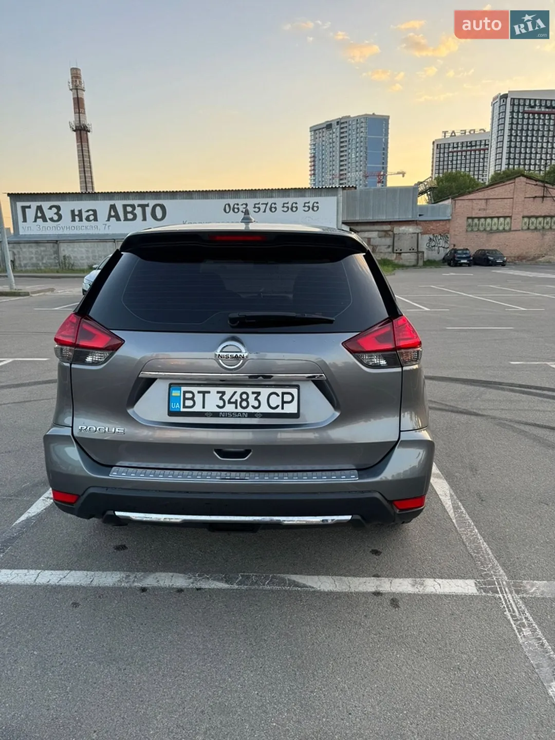 2017 Nissan Rogue - мініатюра 3
