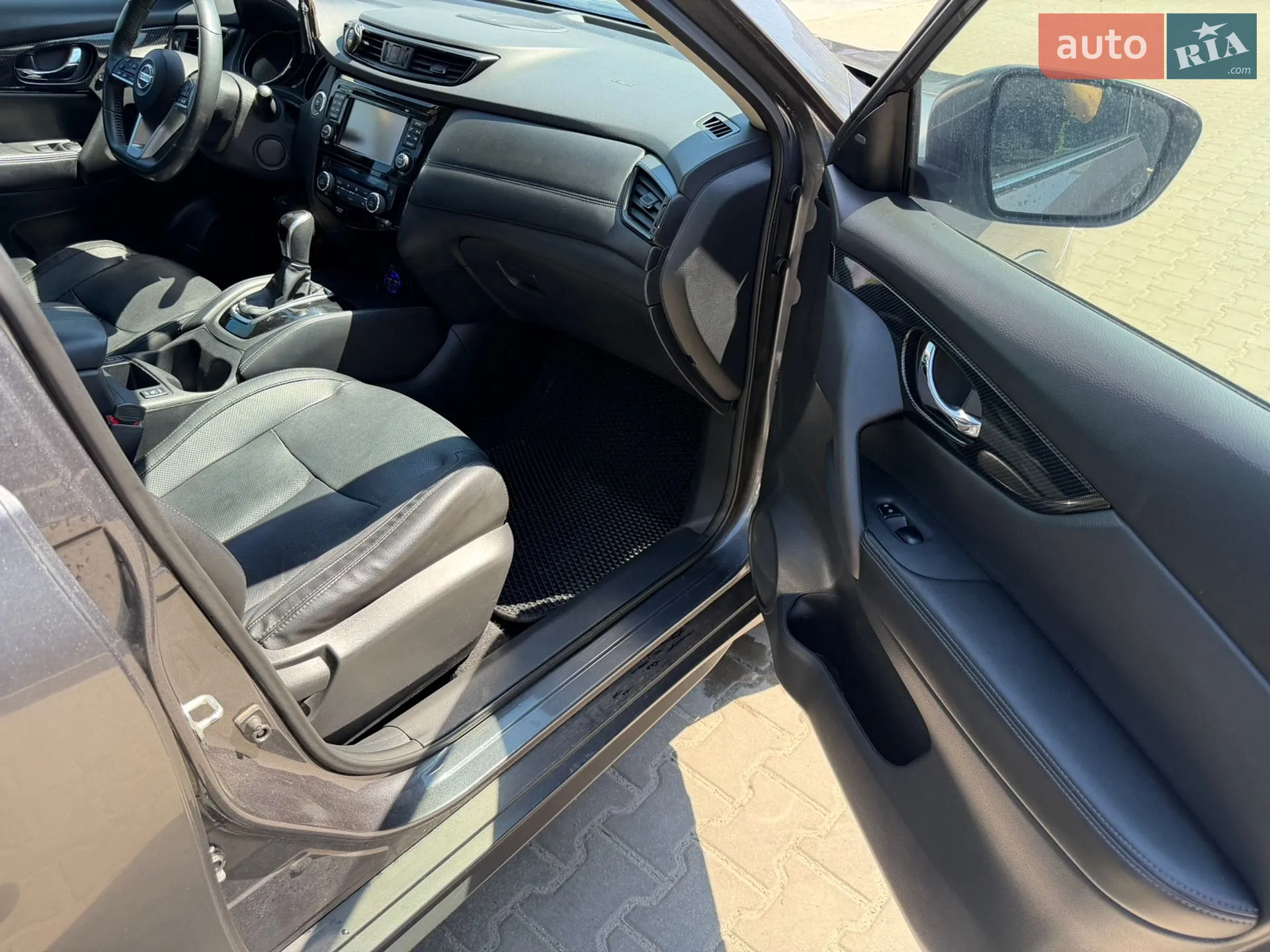 2017 Nissan Rogue - мініатюра 29
