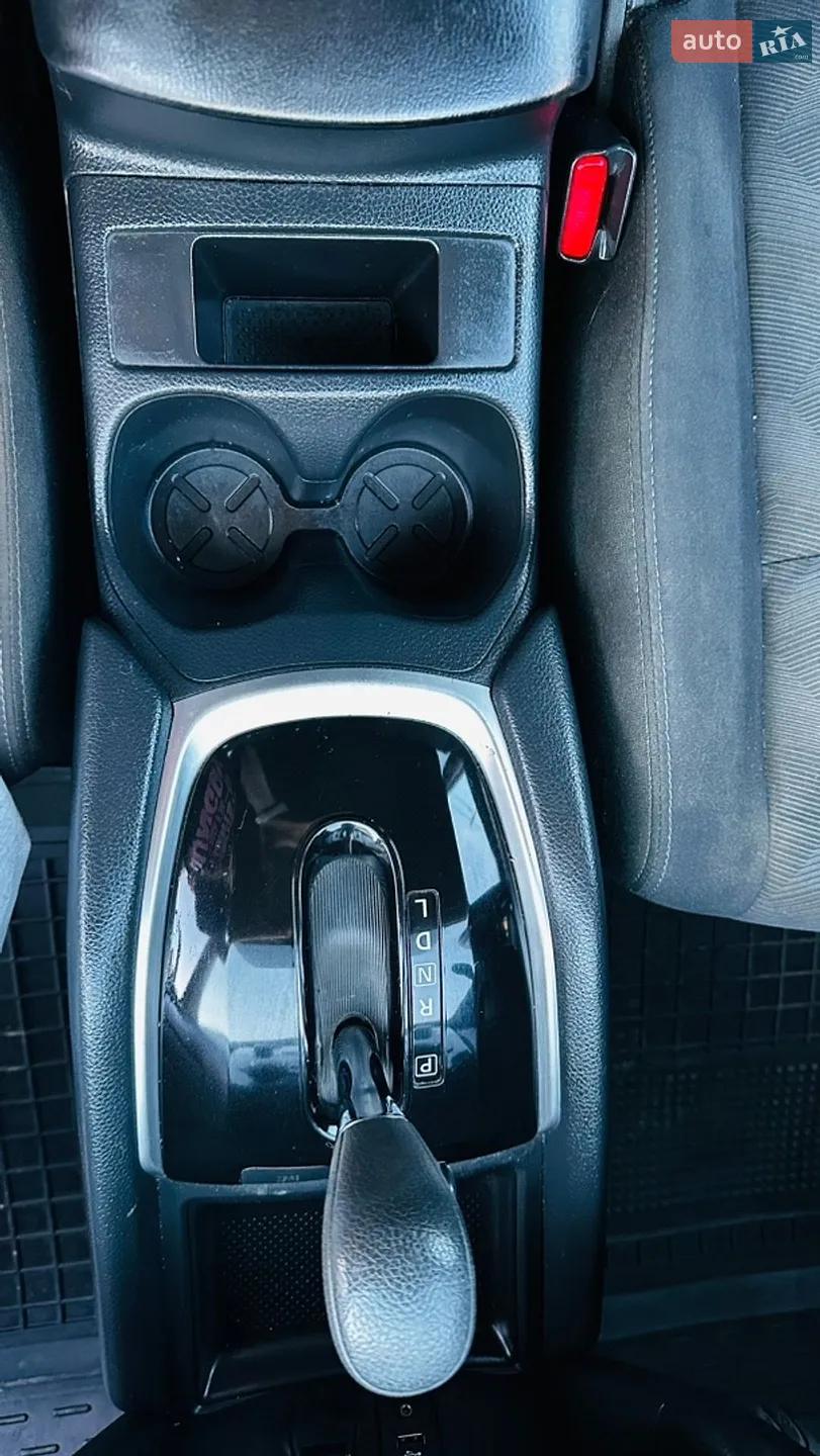 2016 Nissan Rogue - мініатюра 38