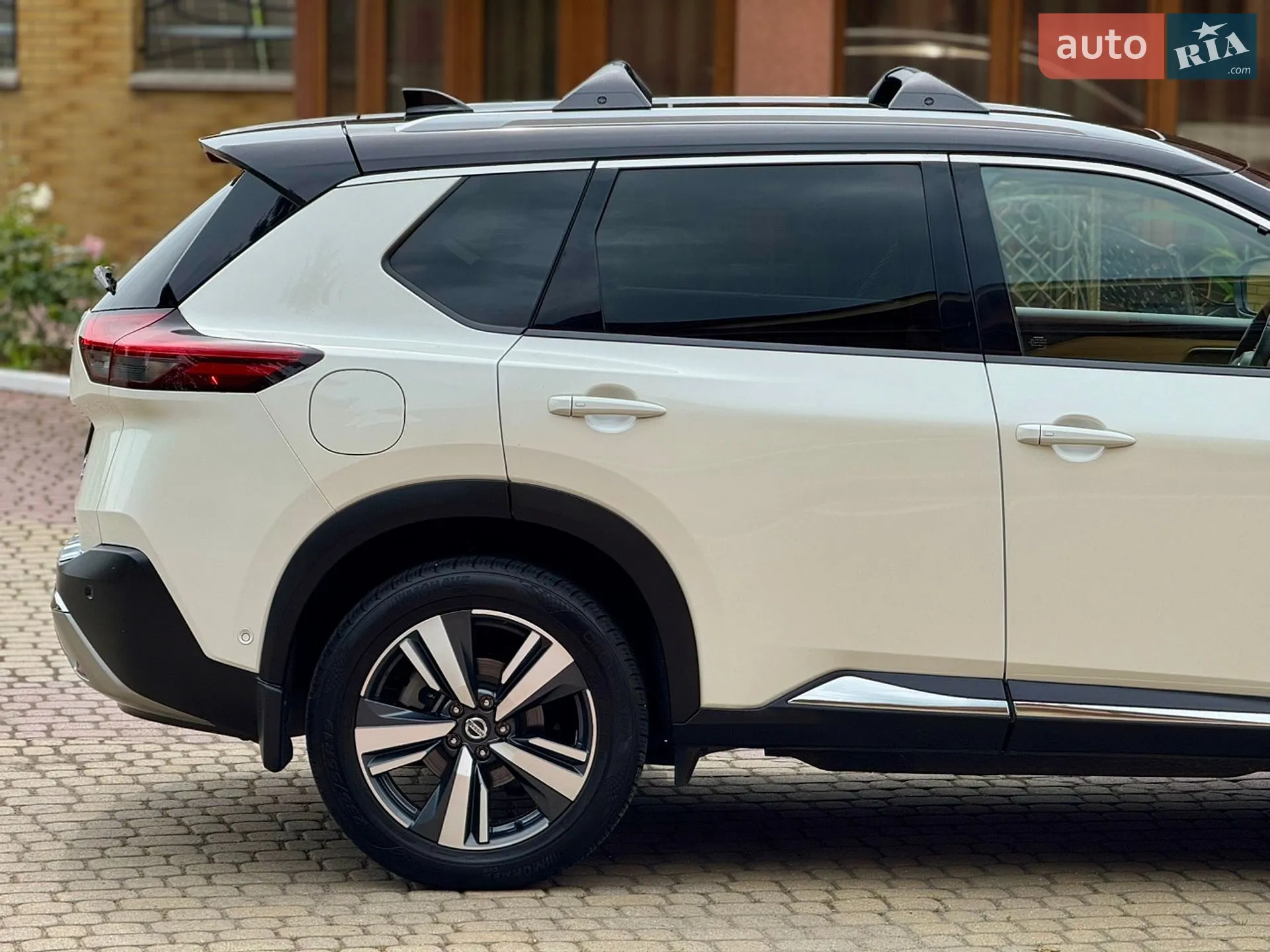 2021 Nissan Rogue - мініатюра 23