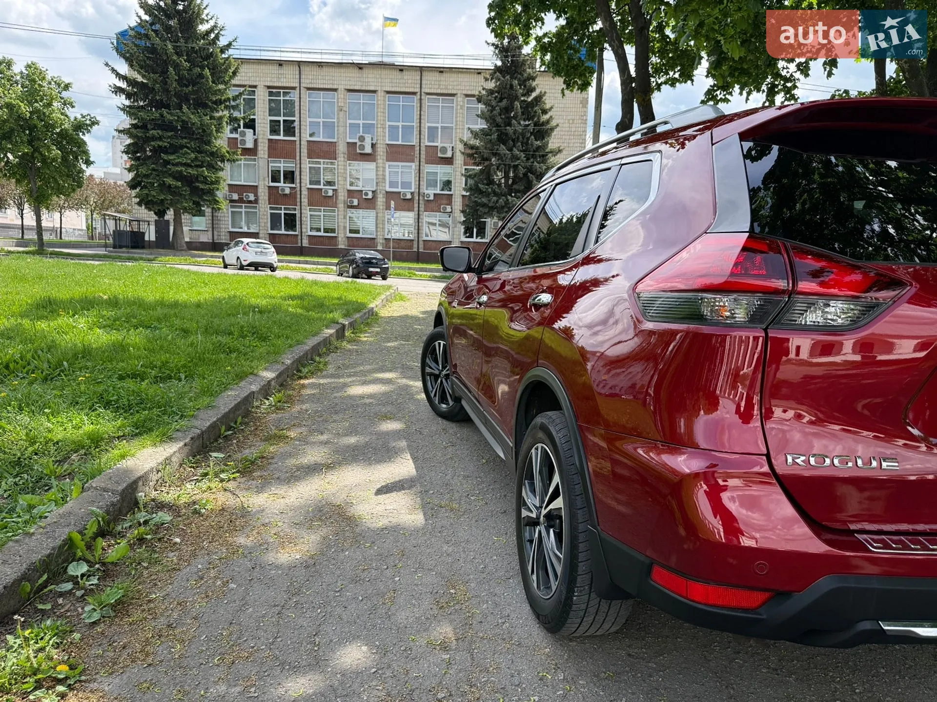 2019 Nissan Rogue - мініатюра 6