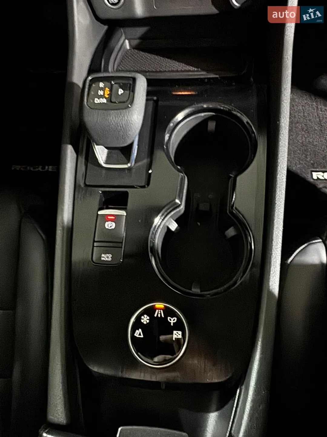 2021 Nissan Rogue - мініатюра 20