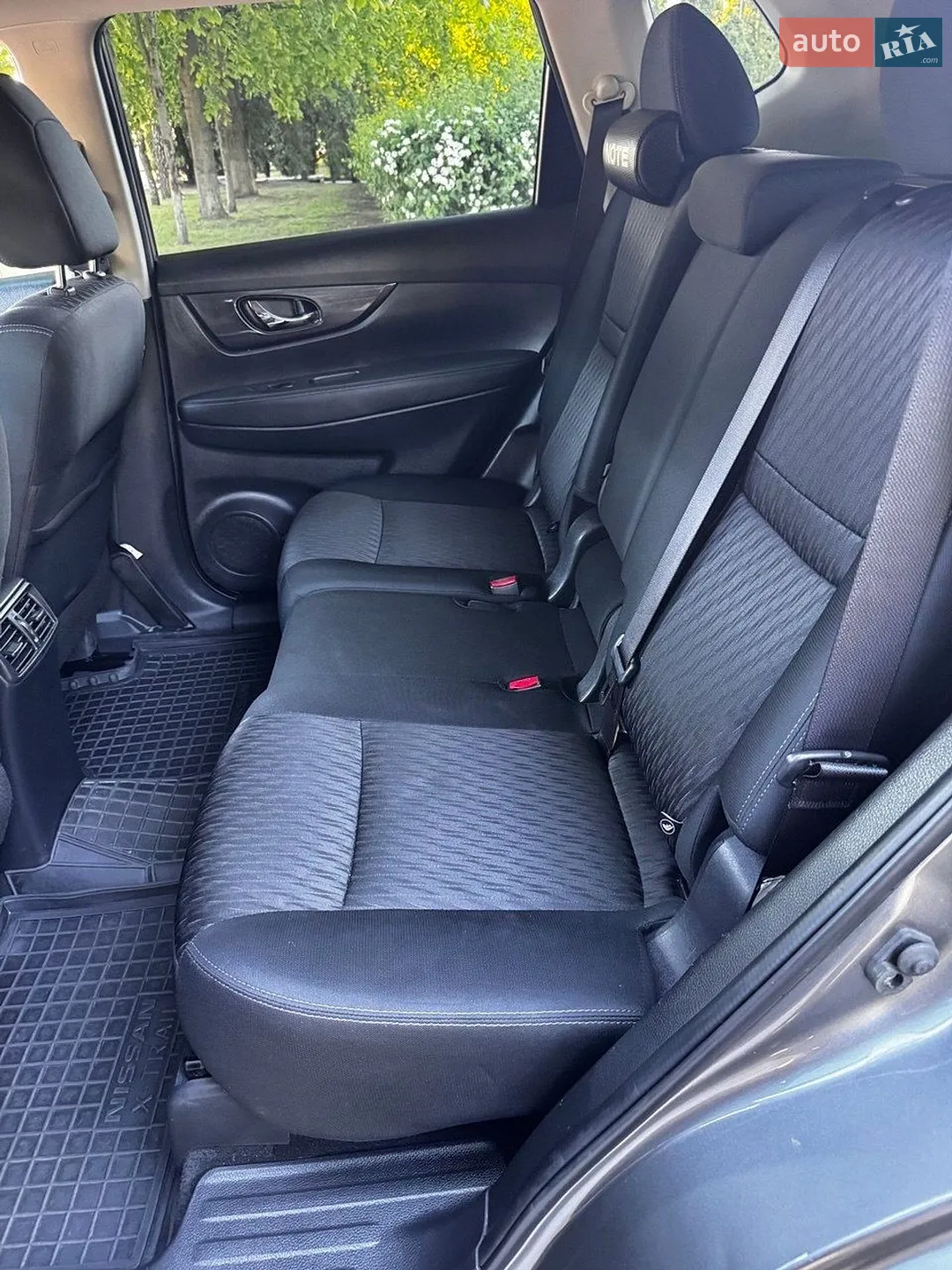 2018 Nissan Rogue - мініатюра 8