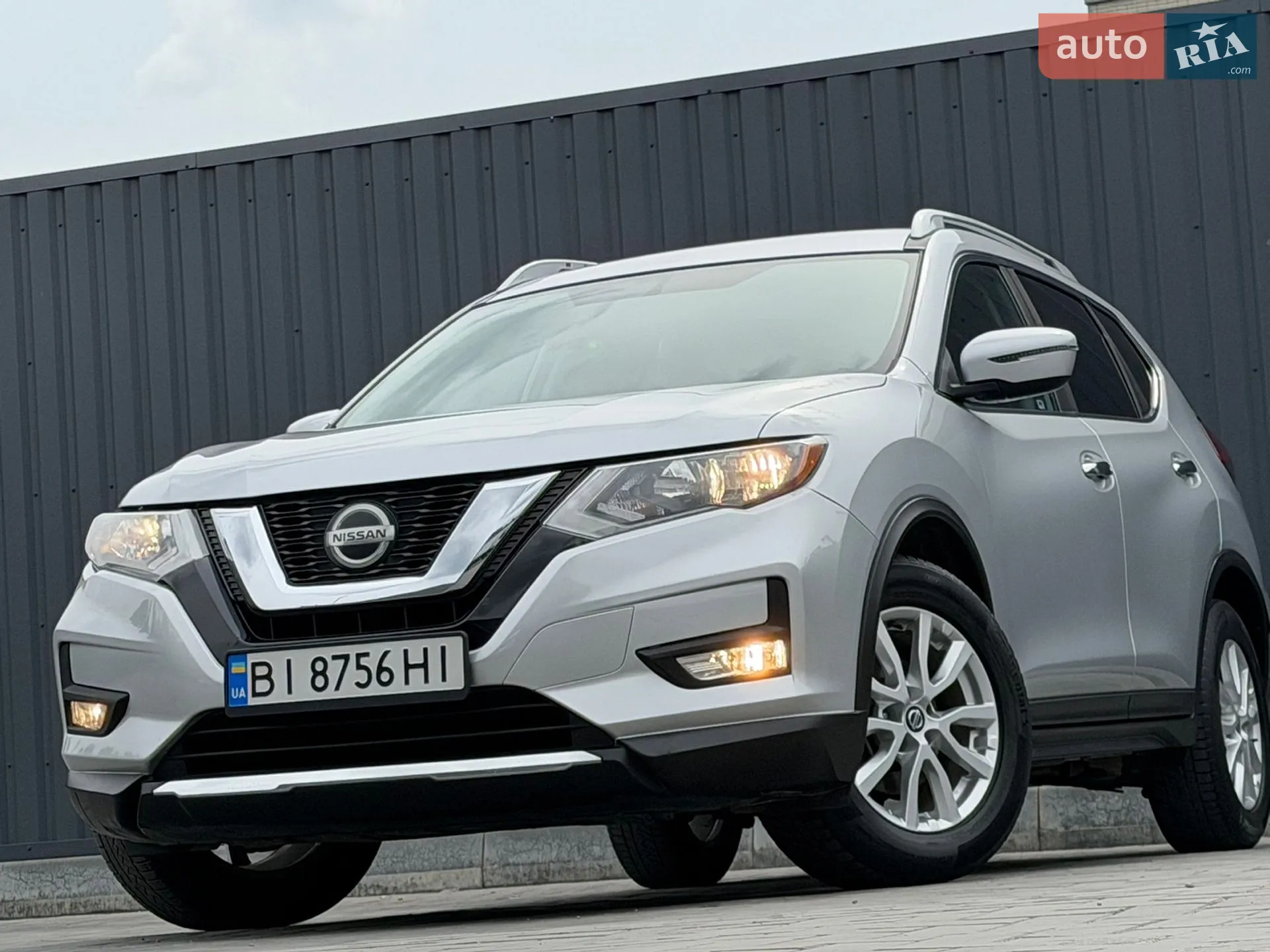 2017 Nissan Rogue - мініатюра 9