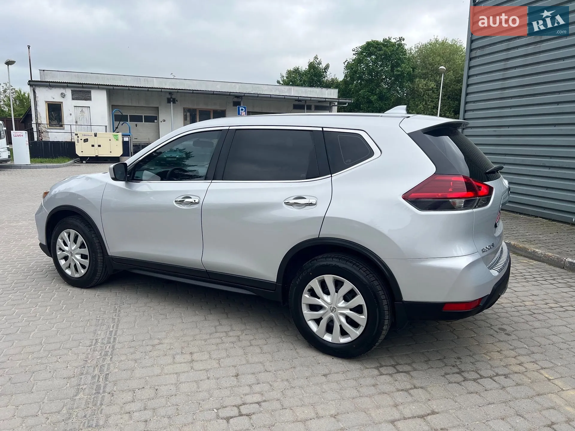 2017 Nissan Rogue - мініатюра 6