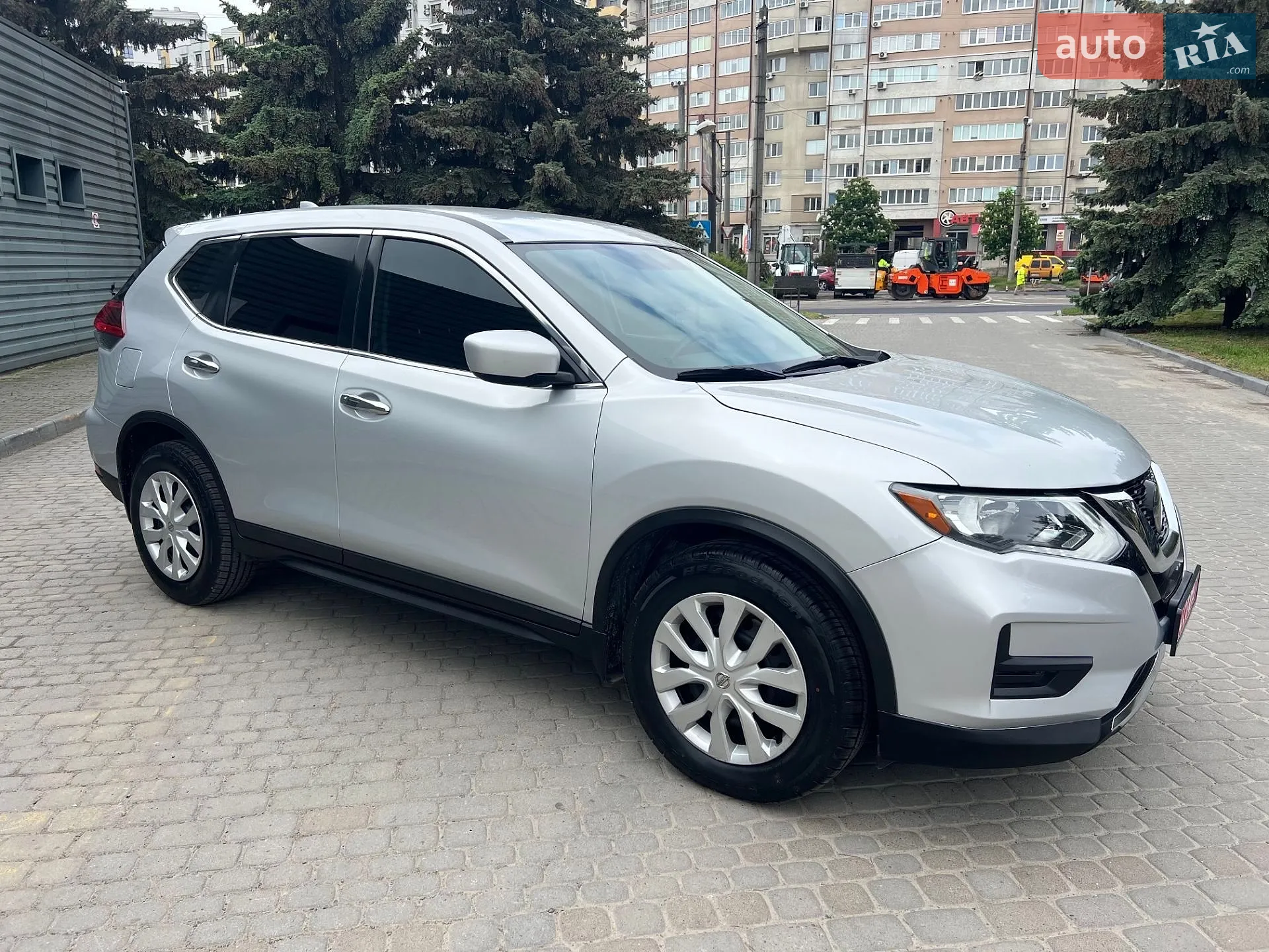 2017 Nissan Rogue - мініатюра 8