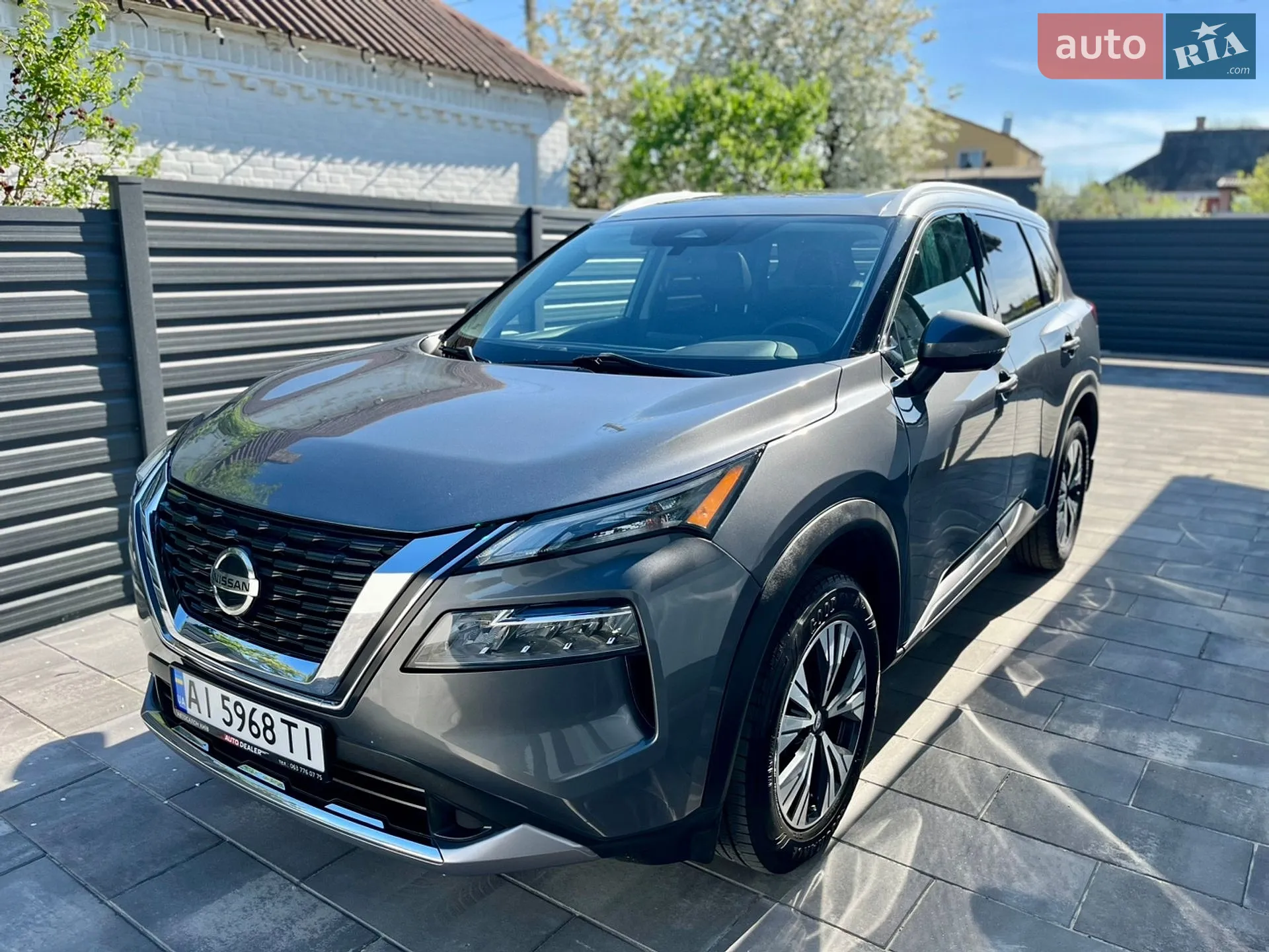 2021 Nissan Rogue - мініатюра 2